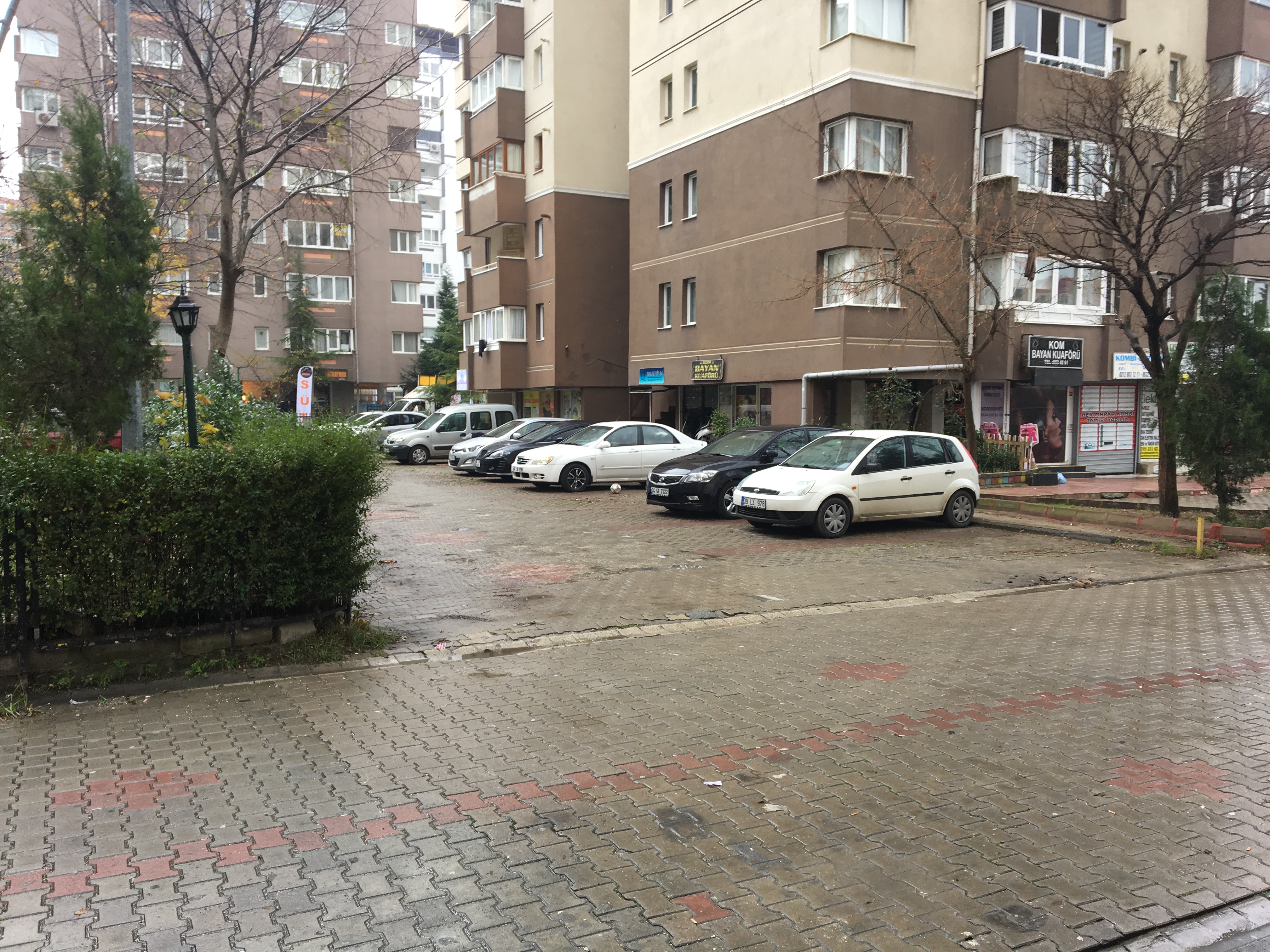 Kiralık Dükkan, İstanbul / ESENYURT / CUMHURİYET MAH