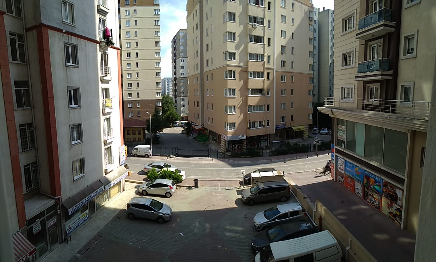 Satılık Apartman, İstanbul / ESENYURT / CUMHURİYET MAH