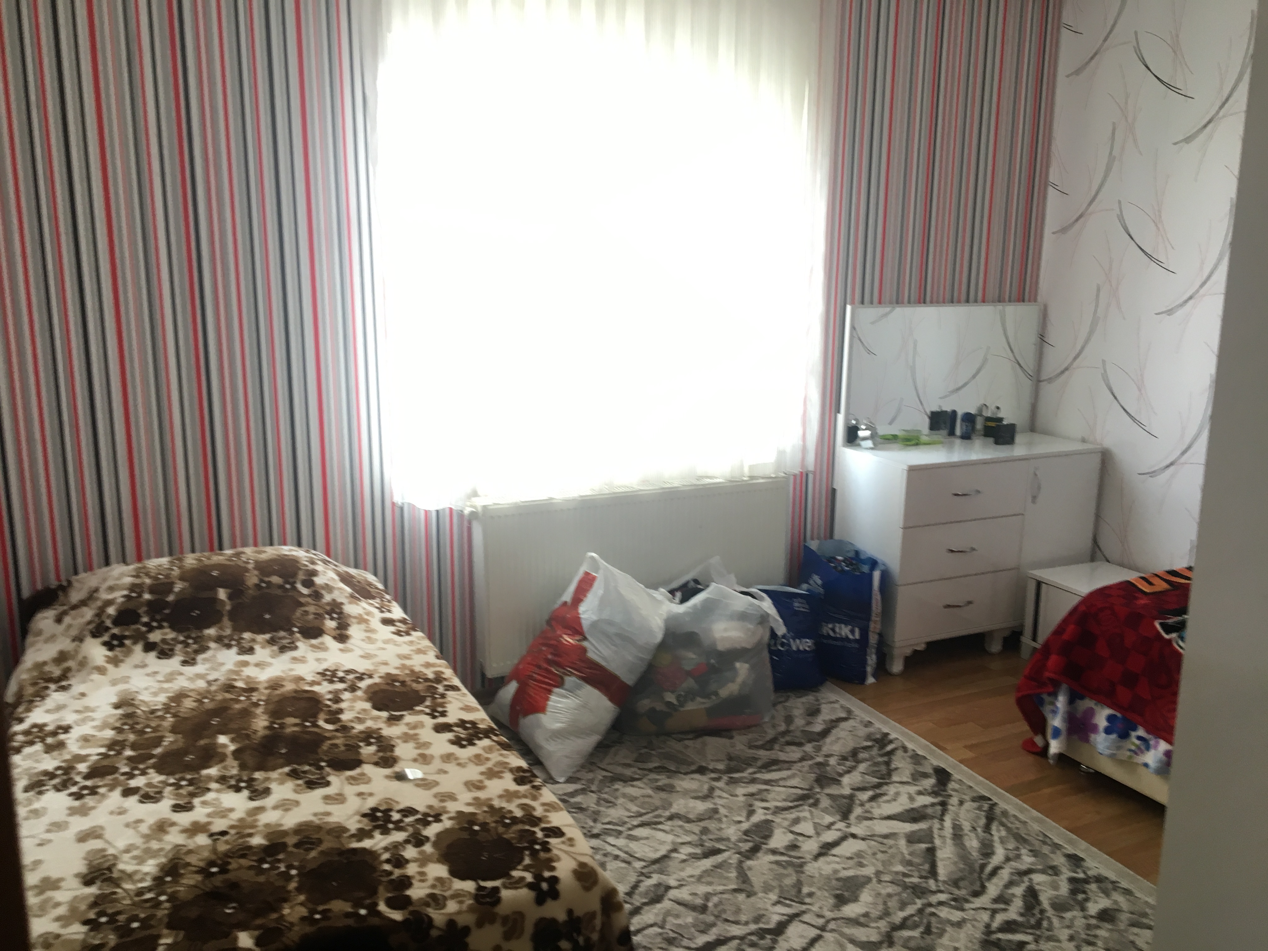 Kiralık Daire, İstanbul / ADNAN KAHVECİ / ADNAN KAHVECİ