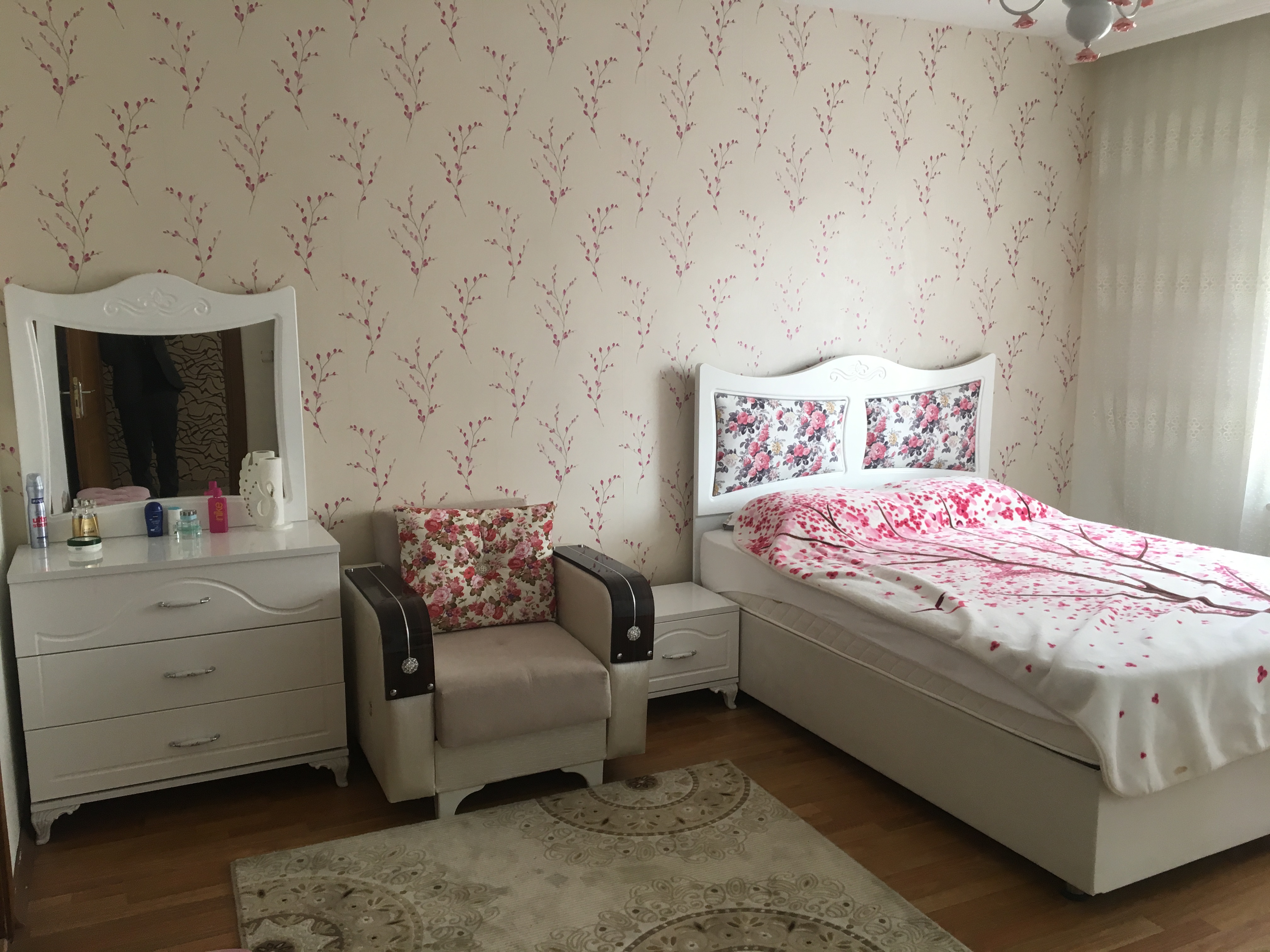 Kiralık Daire, İstanbul / ADNAN KAHVECİ / ADNAN KAHVECİ