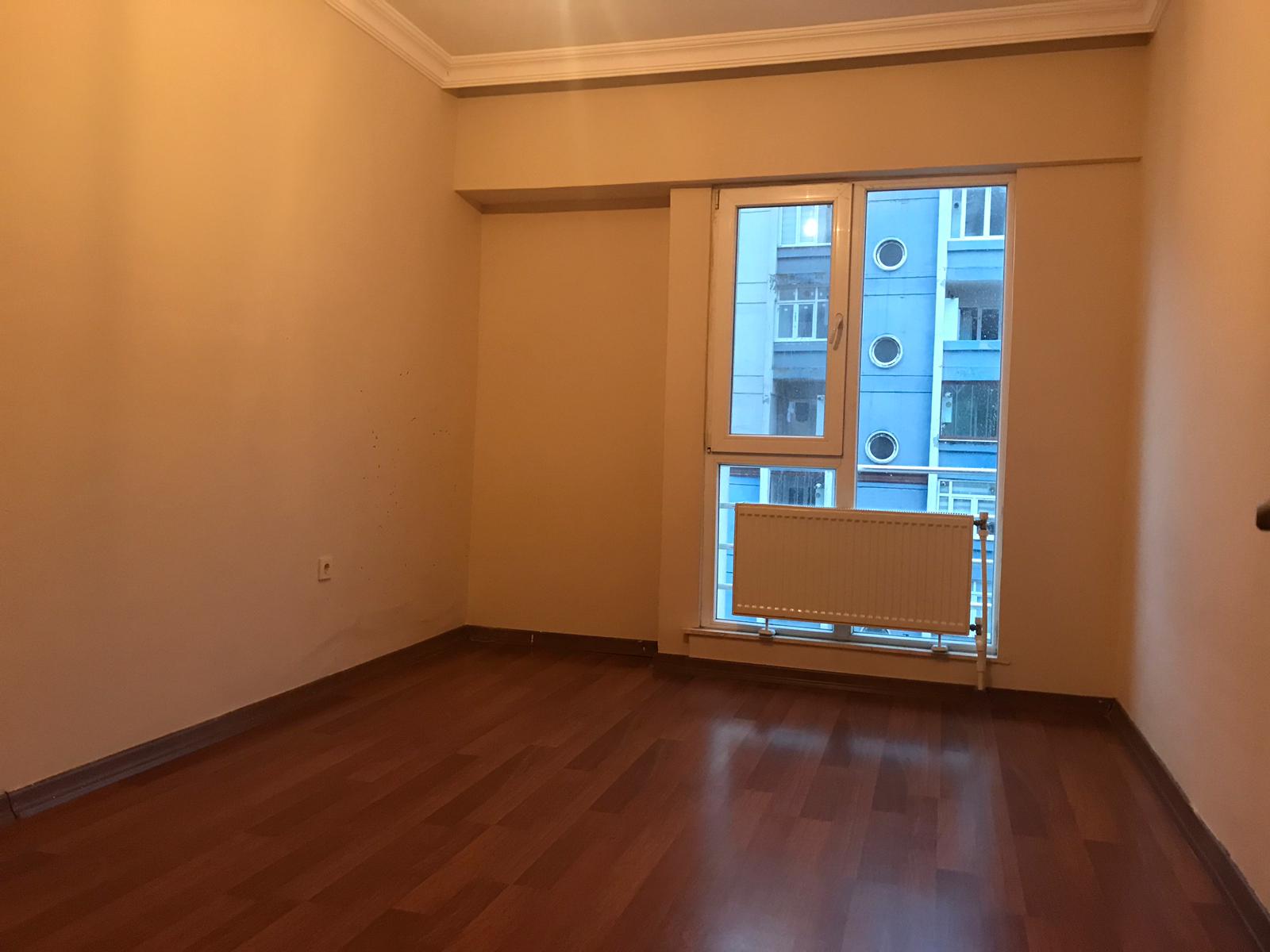 Kiralık Daire, İstanbul / ESENYURT / GÖKEVLER