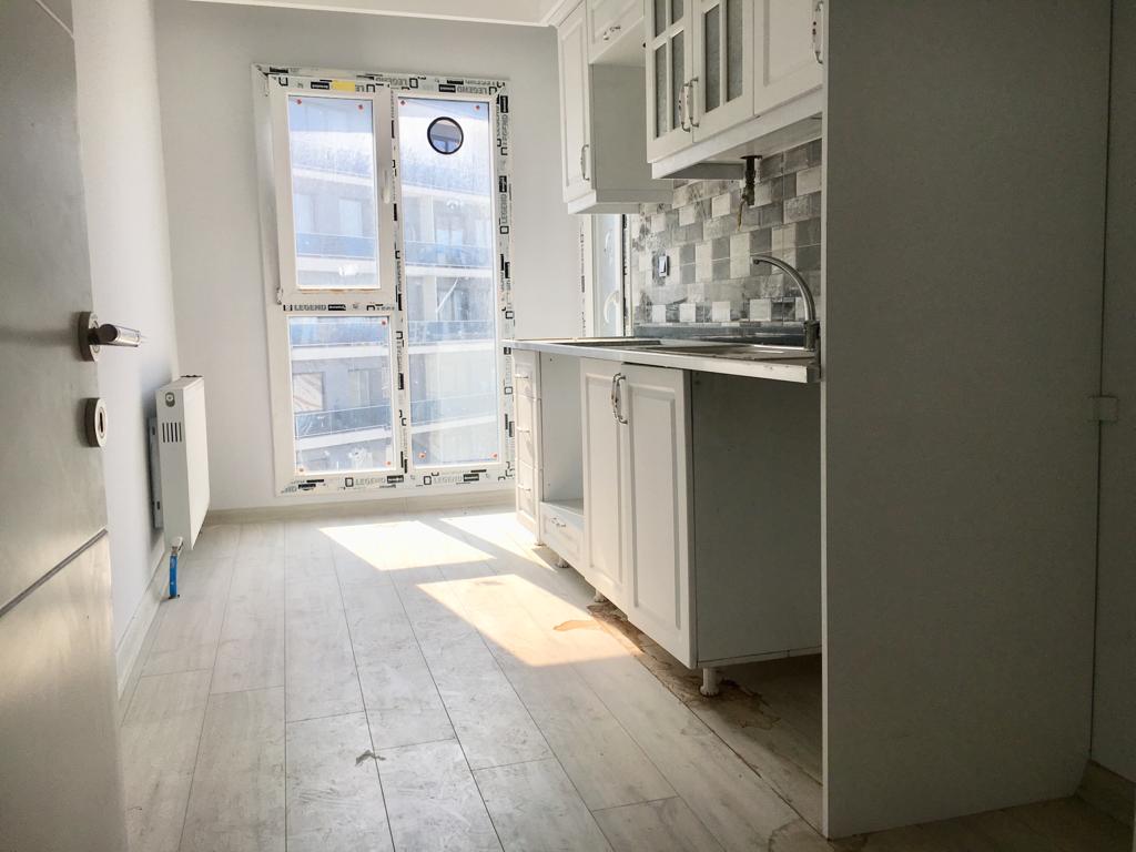 Satılık Daire, İstanbul / ESEYURT