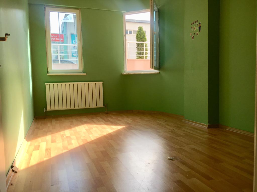Kiralık Daire, İstanbul / ESENYURT / CUMHURİYET