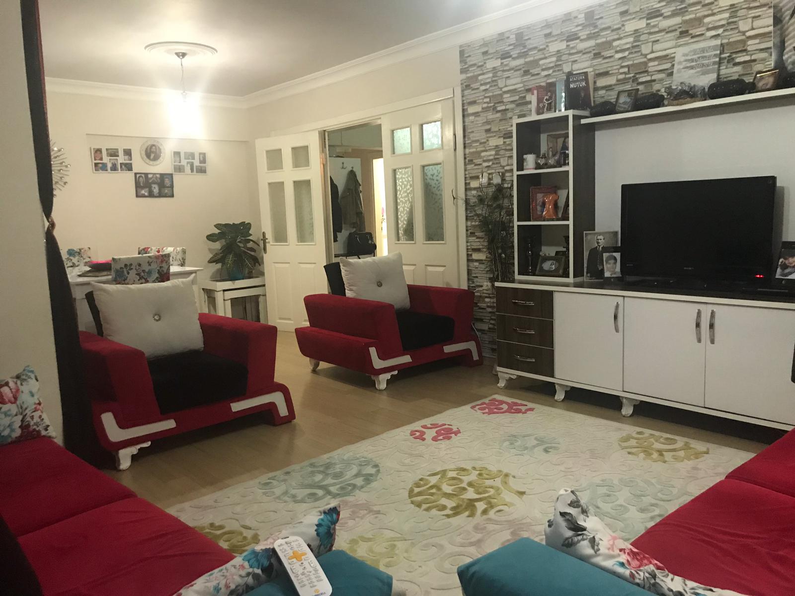 Kiralık Daire, İstanbul / ESENYURT / CUMHURİYET