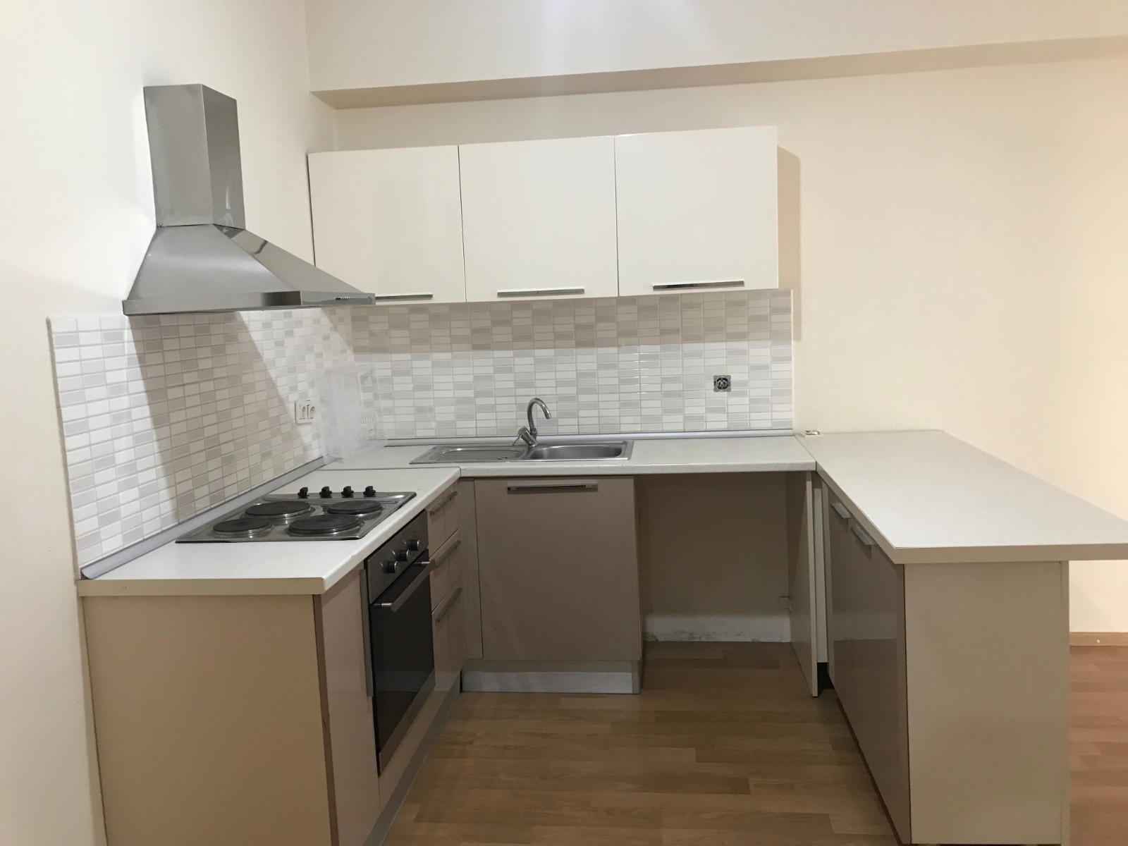 Satılık Apartman, İstanbul / ESENYURT / PİRİREİS