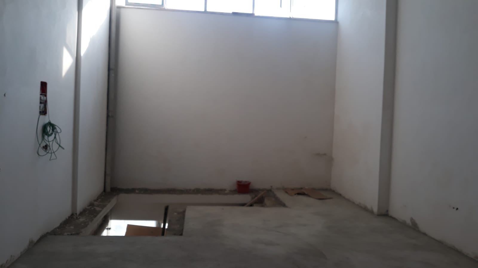 Kiralık Dükkan, İstanbul / ESENYURT / PİRİREİS