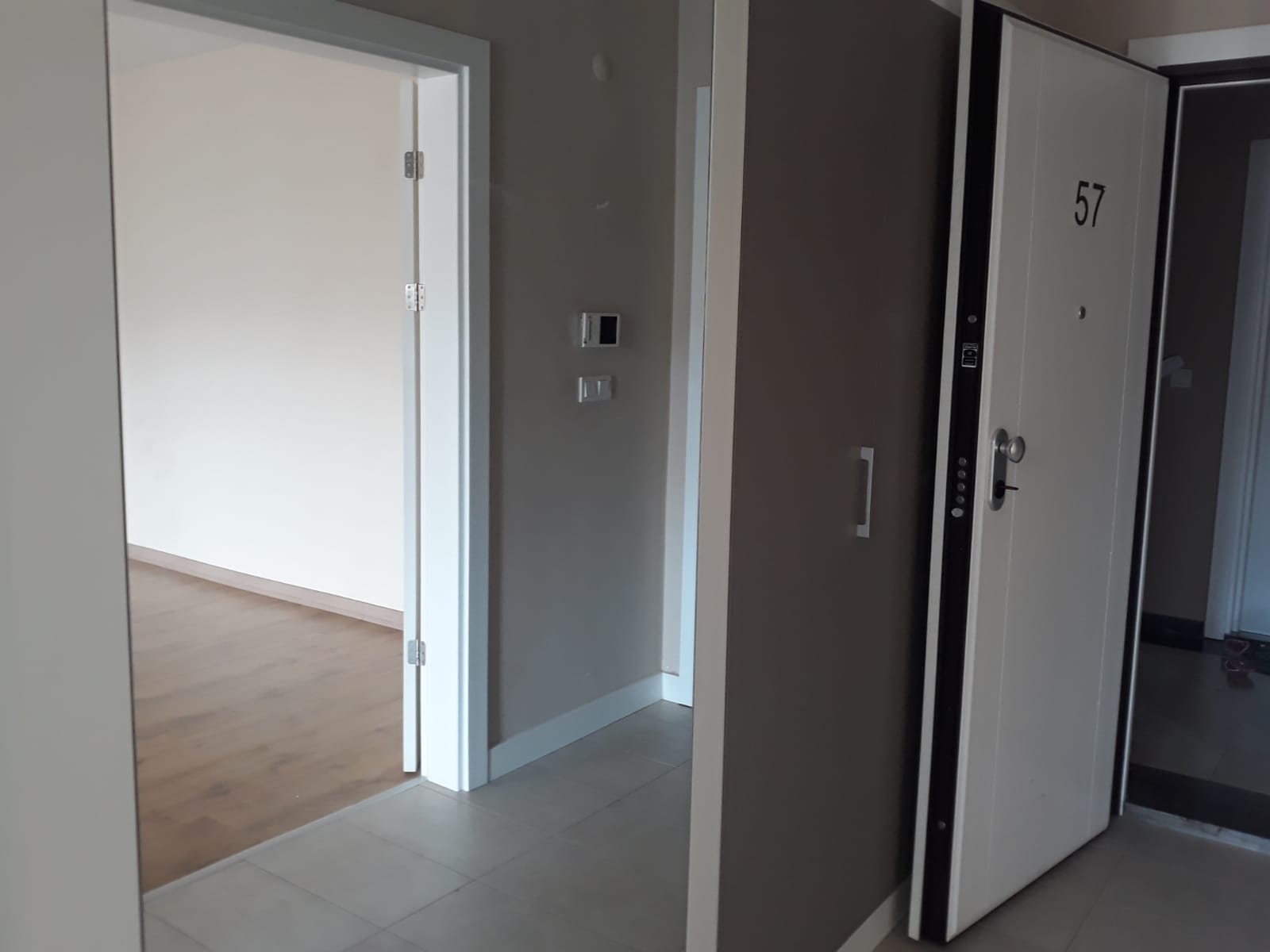 Kiralık Daire, İstanbul / ESENYURT  / BARBAROSHAYRETTİN