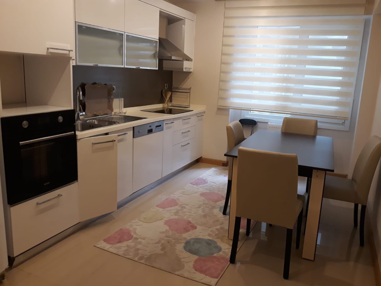 Kiralık Daire, İstanbul / ESENYURT / CUMHURİYET