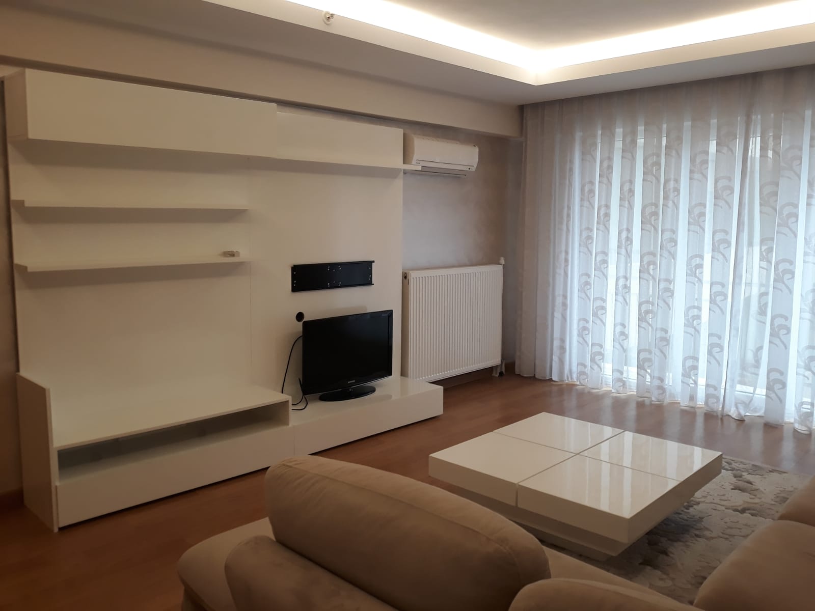 Kiralık Daire, İstanbul / ESENYURT / CUMHURİYET