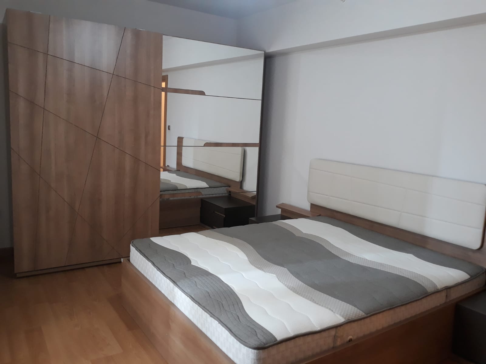 Kiralık Daire, İstanbul / ESENYURT / CUMHURİYET