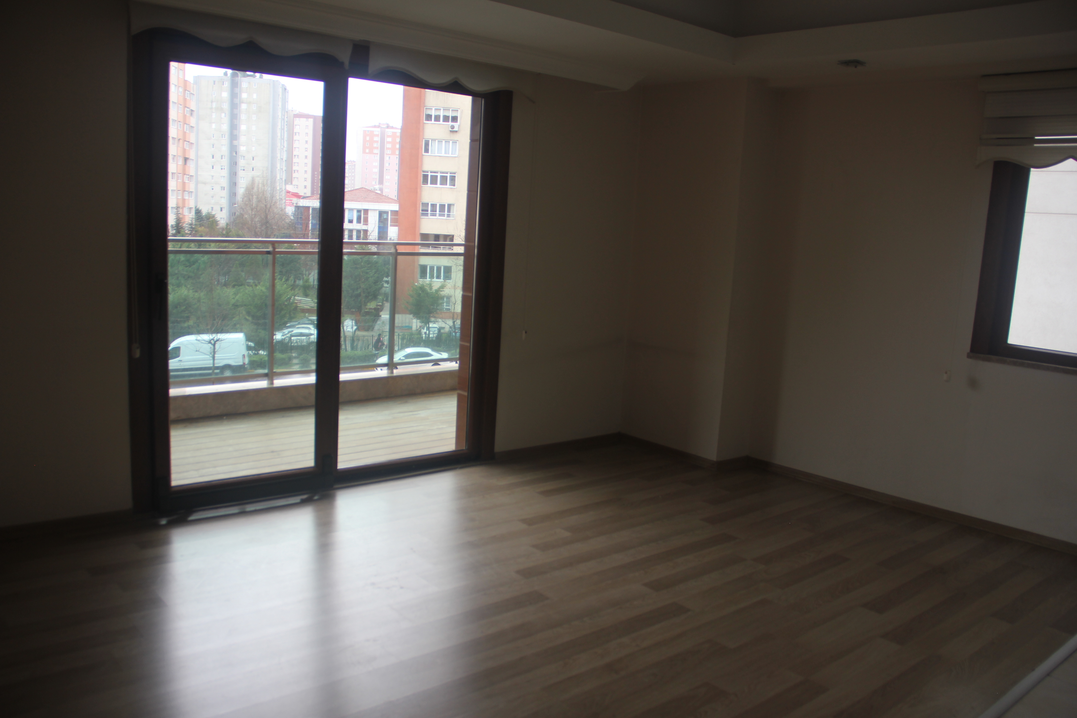 Kiralık Residence, İstanbul / ESENYURT / CUMHURİYET