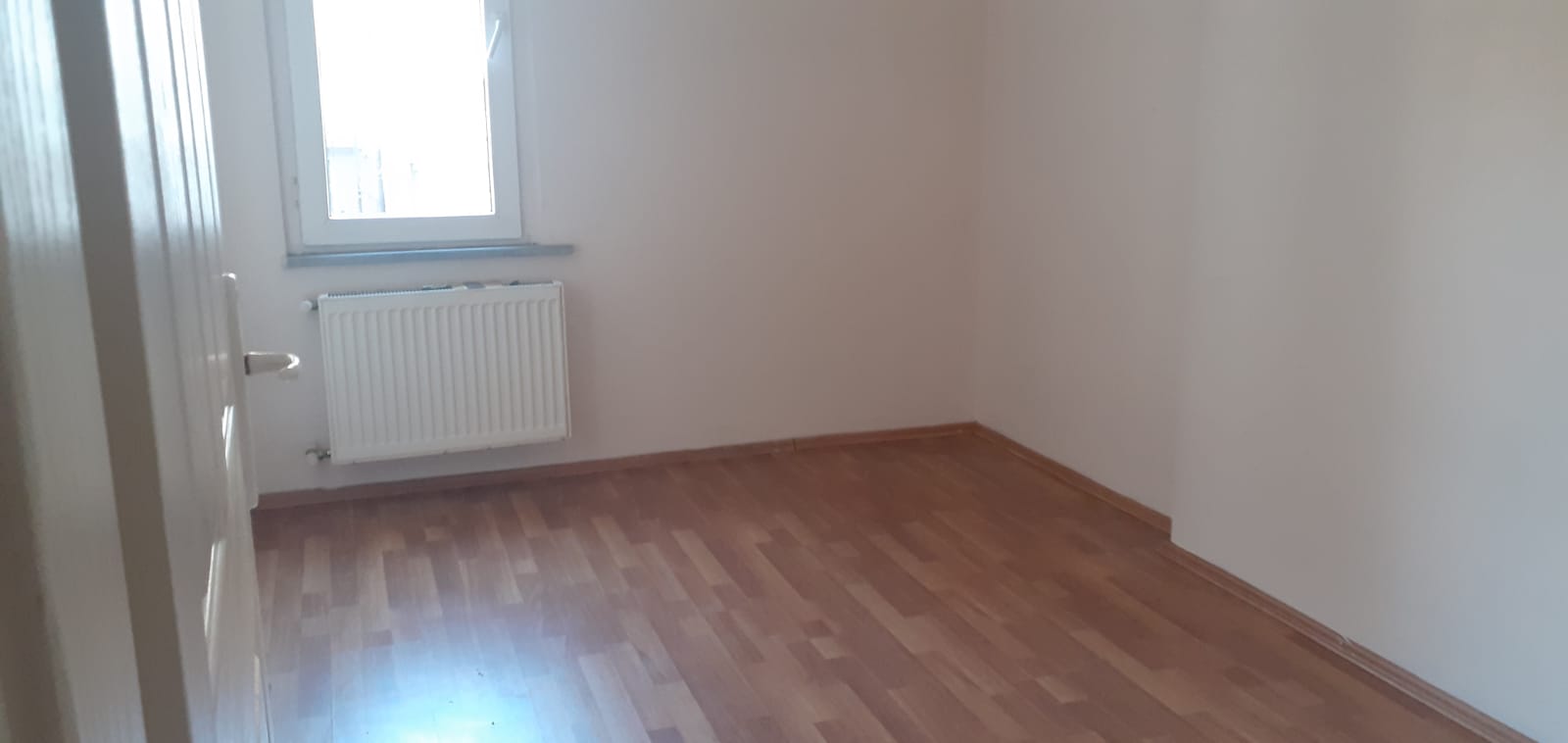 Kiralık Apartman, İstanbul / ESENYURT / CUMHURİYET