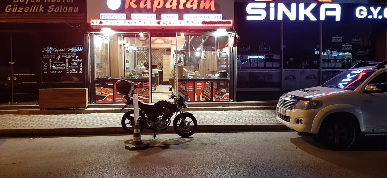 Kiralık Dükkan, İstanbul / ESENYURT / CUMHURİYET