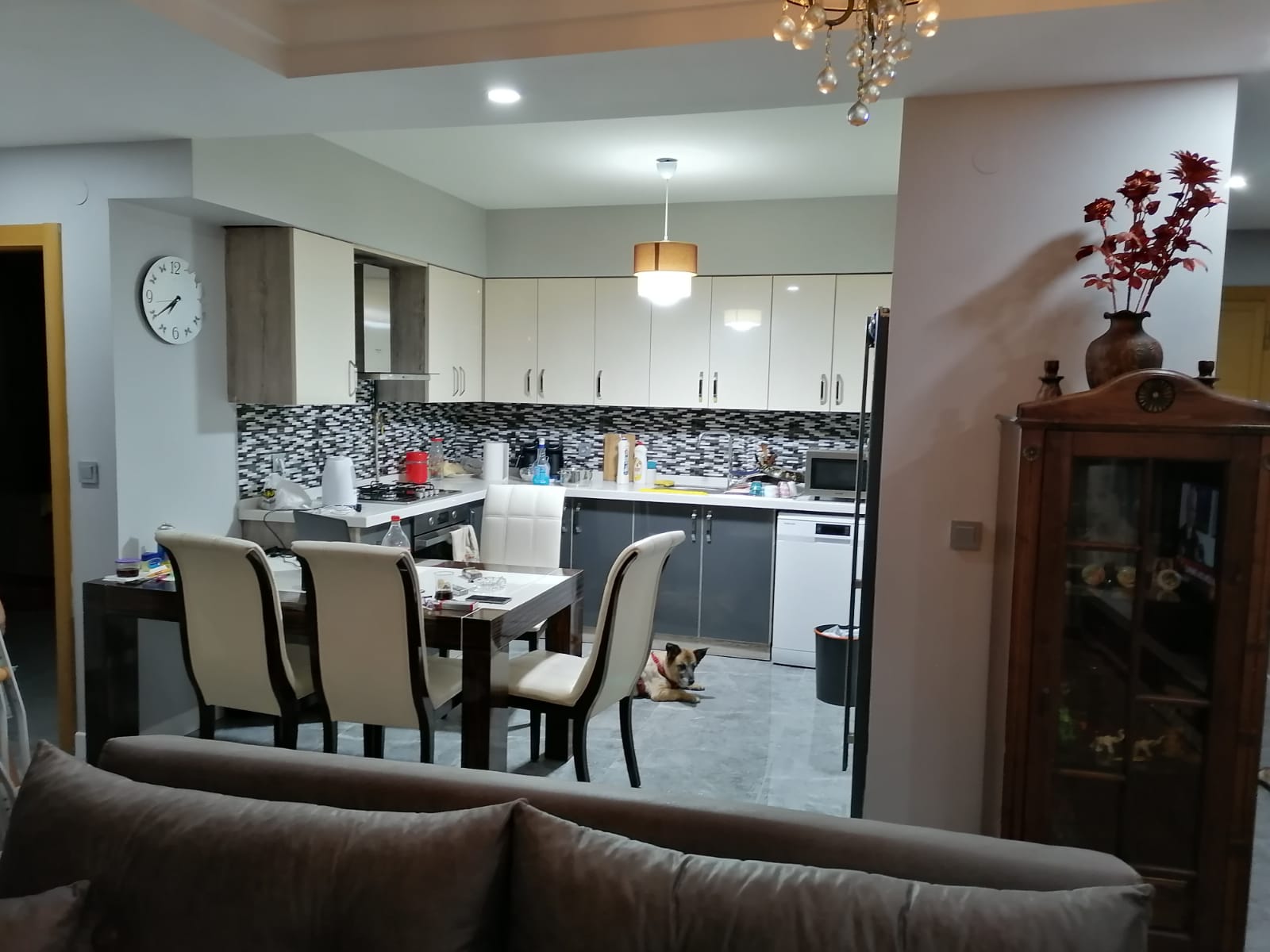 Kiralık Apartman, İstanbul / ESENYURT / CUMHURİYET