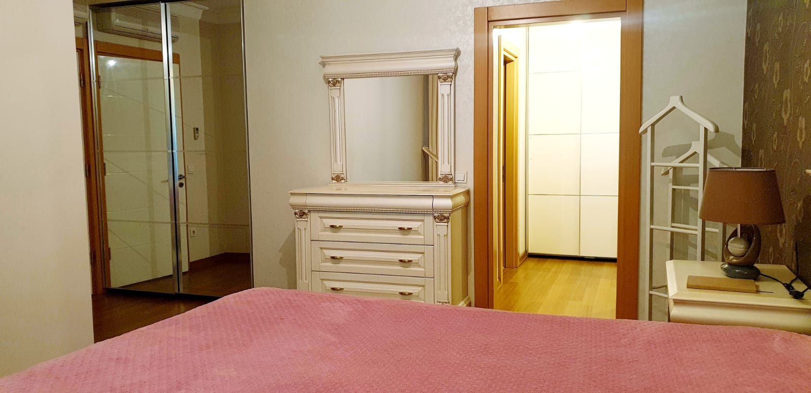Kiralık Daire, İstanbul / ESENYURT / CUMHURİYET