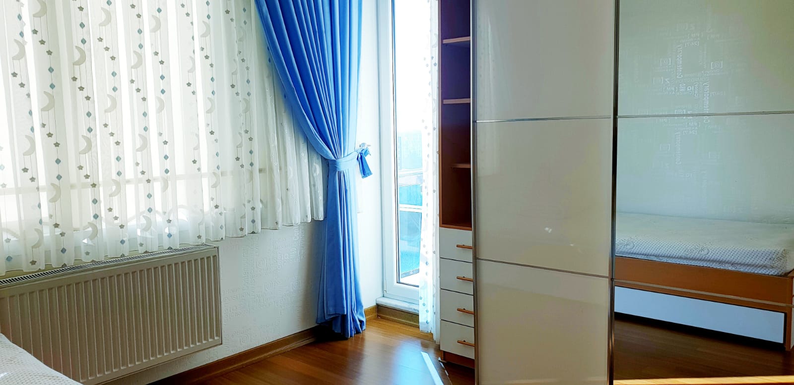 Kiralık Daire, İstanbul / ESENYURT / CUMHURİYET