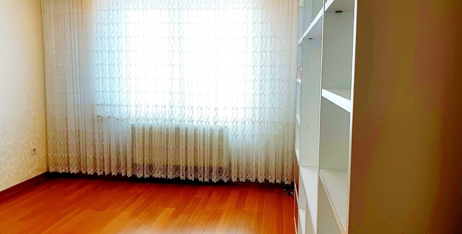 Kiralık Daire, İstanbul / ESENYURT / CUMHURİYET