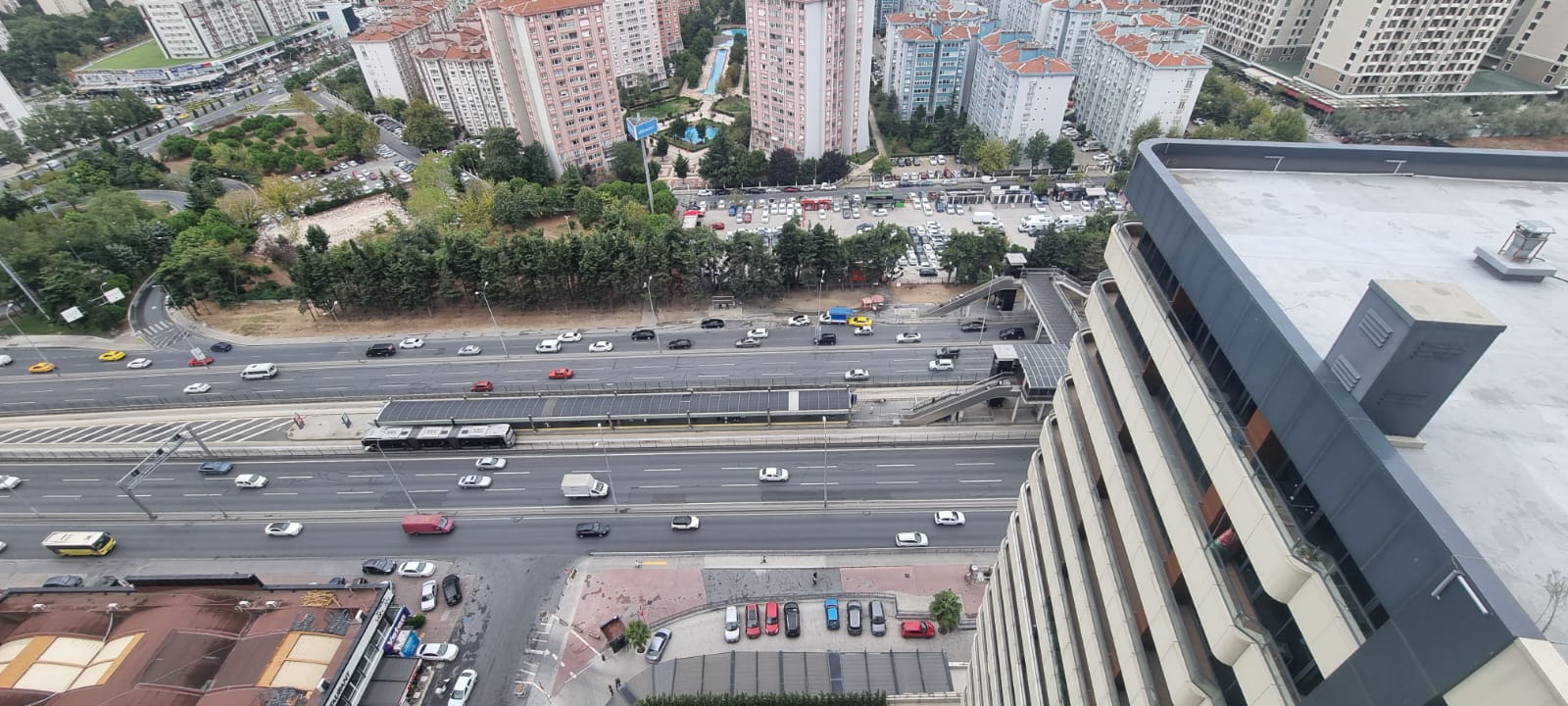 Kiralık OFİS, İstanbul / ESENYURT / BARBAROS HAYRETTİN PAŞA 
