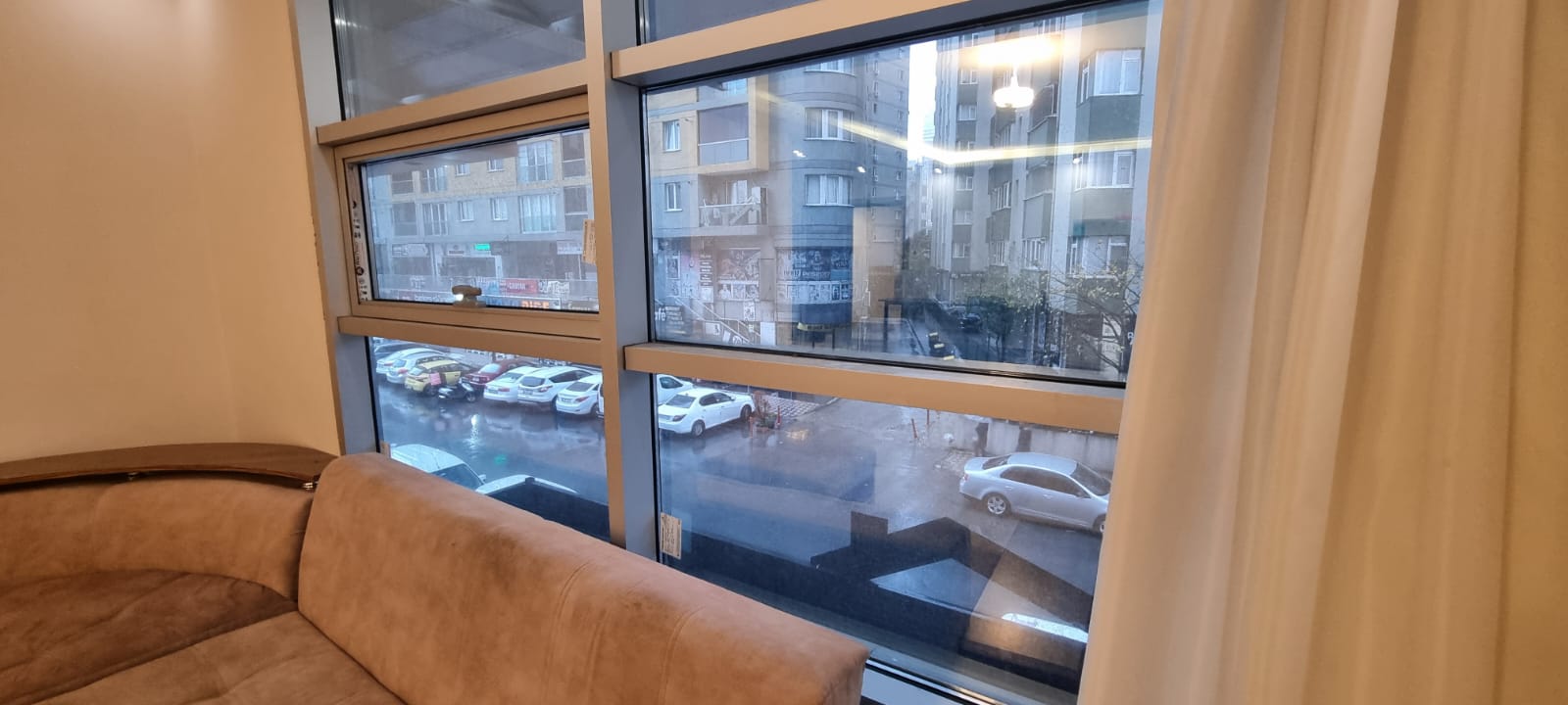 Kiralık OFİS, İstanbul / ESENYURT / CUMHURİYET