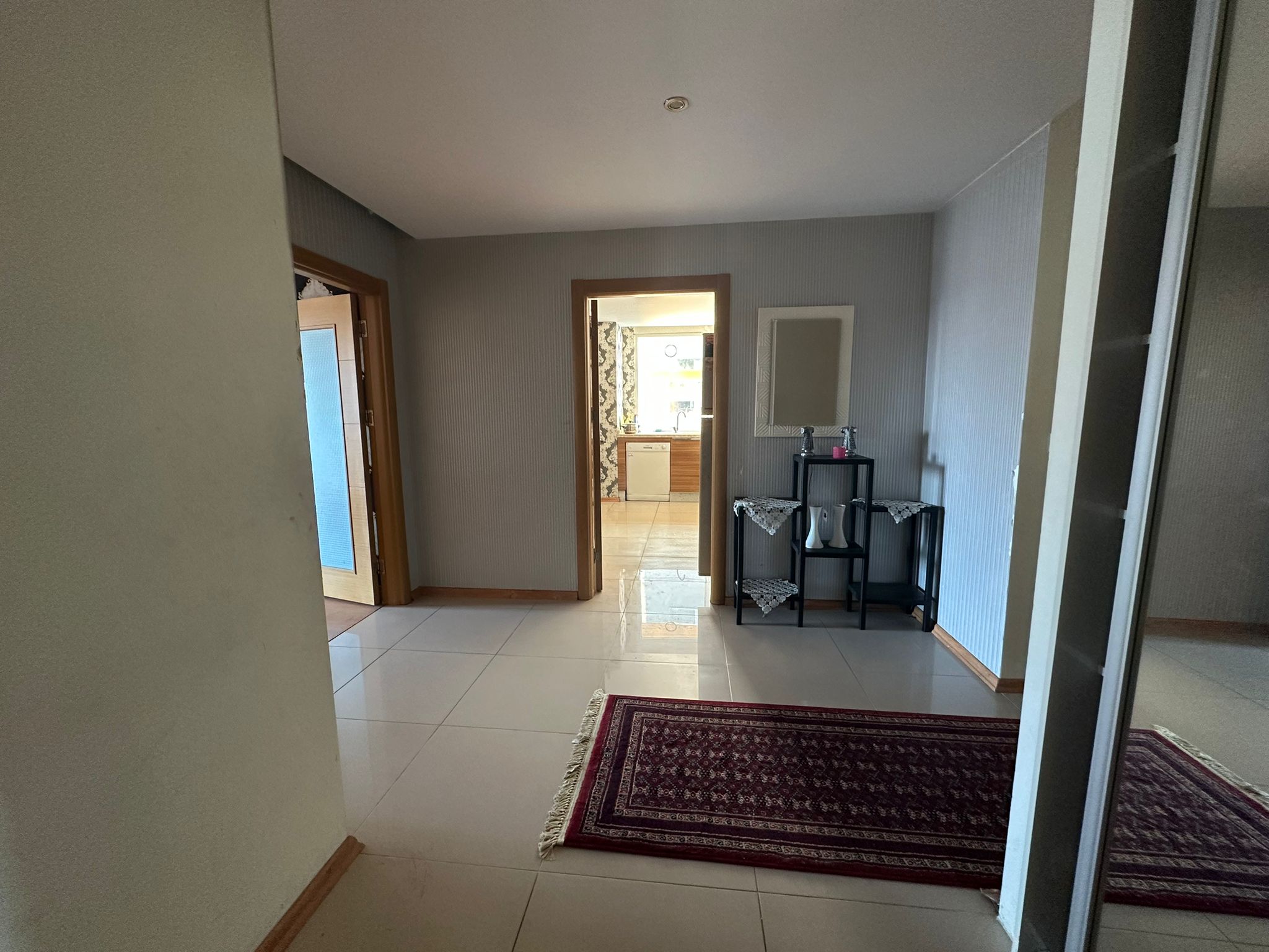 Kiralık Daire, İstanbul / ESENYURT / CUMHURİYET