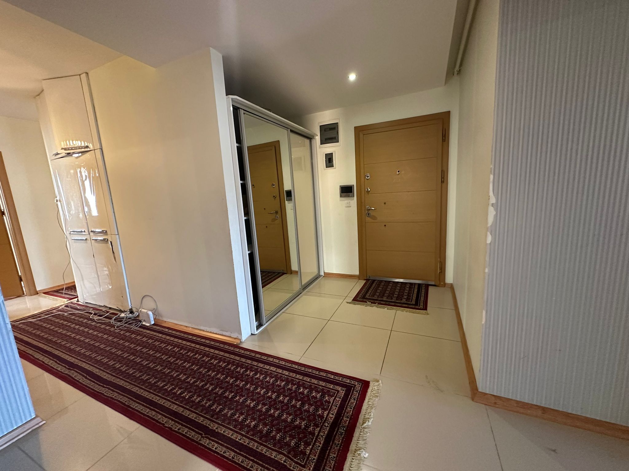 Kiralık Daire, İstanbul / ESENYURT / CUMHURİYET