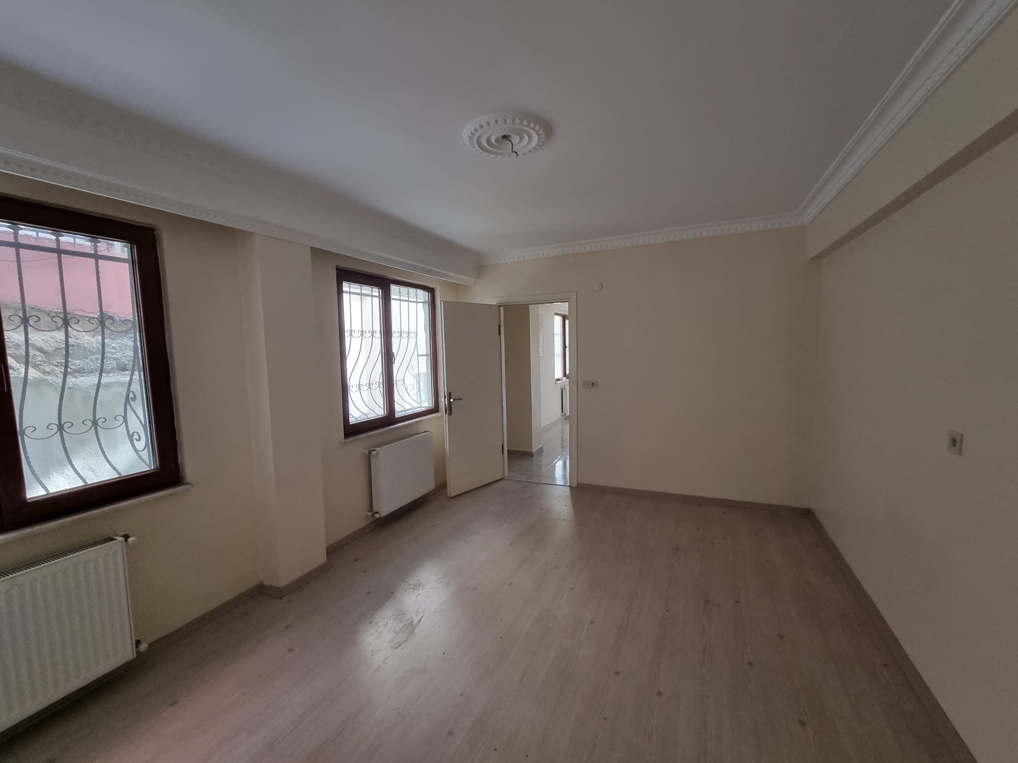 Satılık Apartman, İstanbul