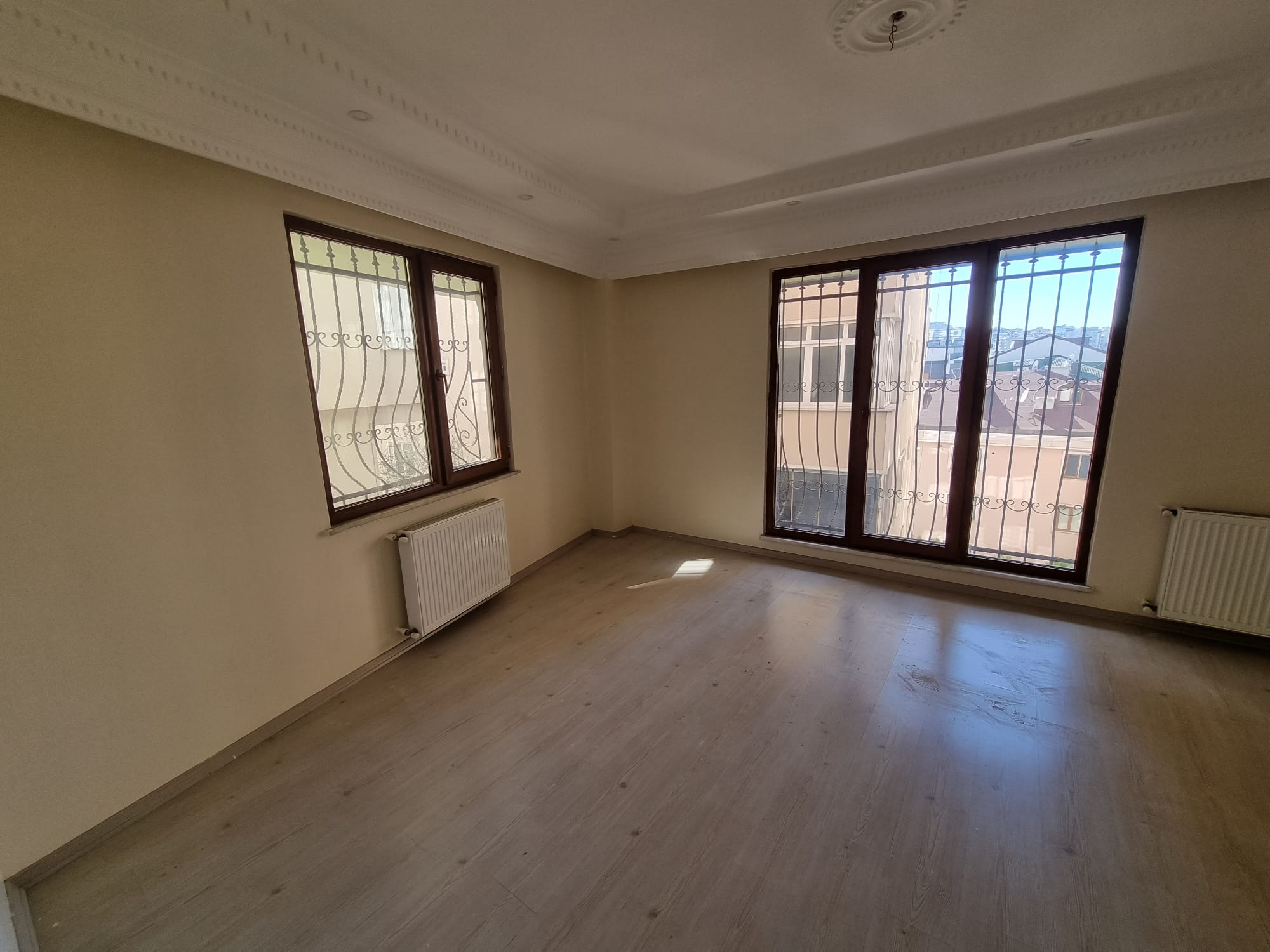 Satılık Apartman, İstanbul