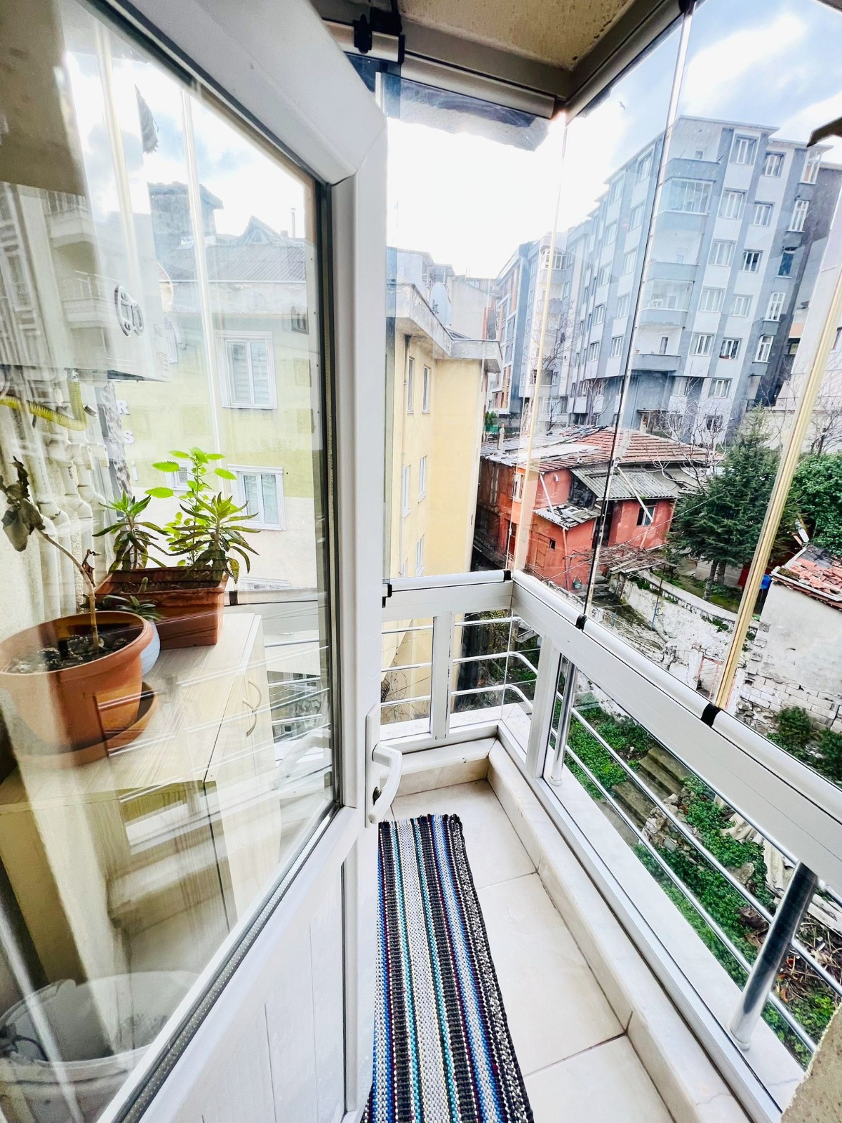 Satılık Apartman, İstanbul