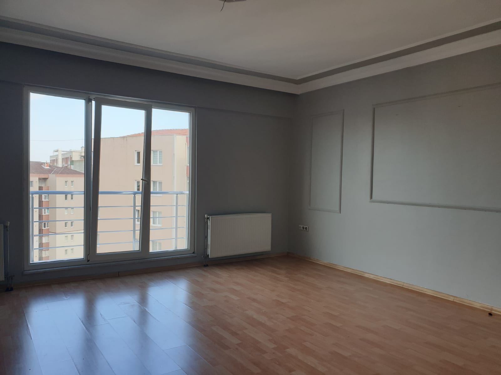 Kiralık Daire, İstanbul / ESENYURT / CUMHURİYET