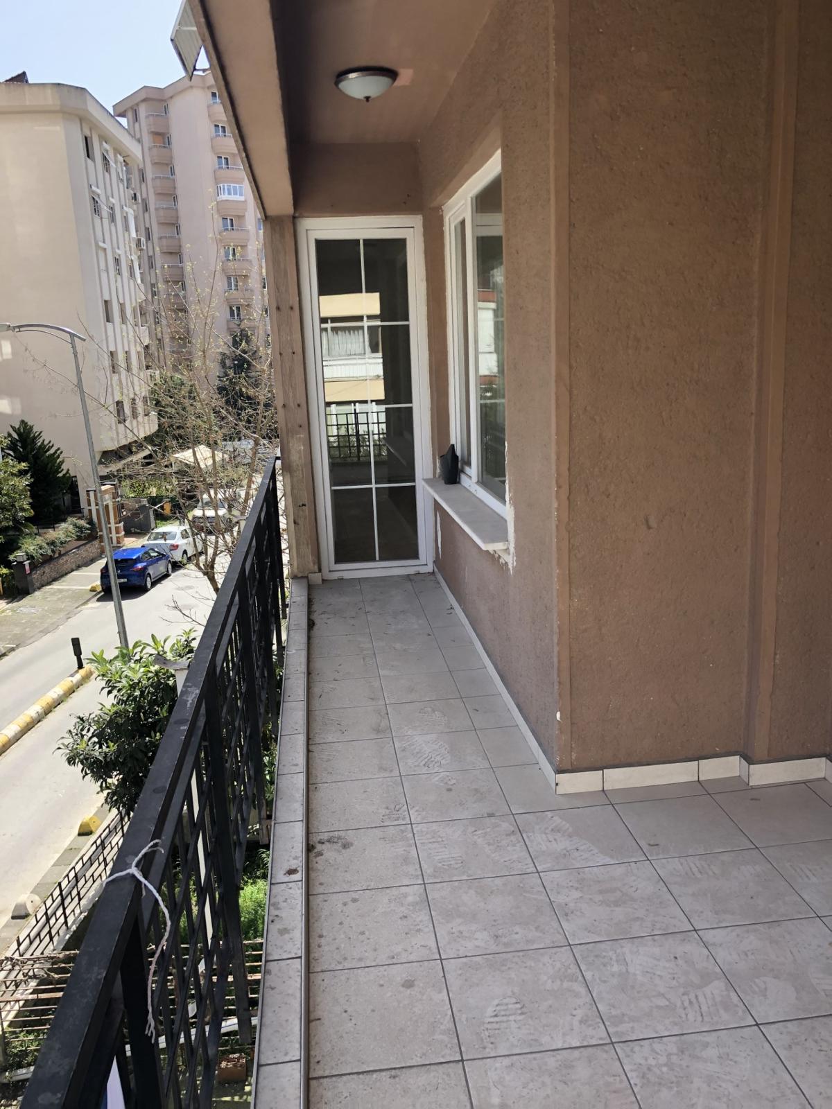 Satılık Daire, İstanbul / KOZYATAĞI / KOZYATAĞI