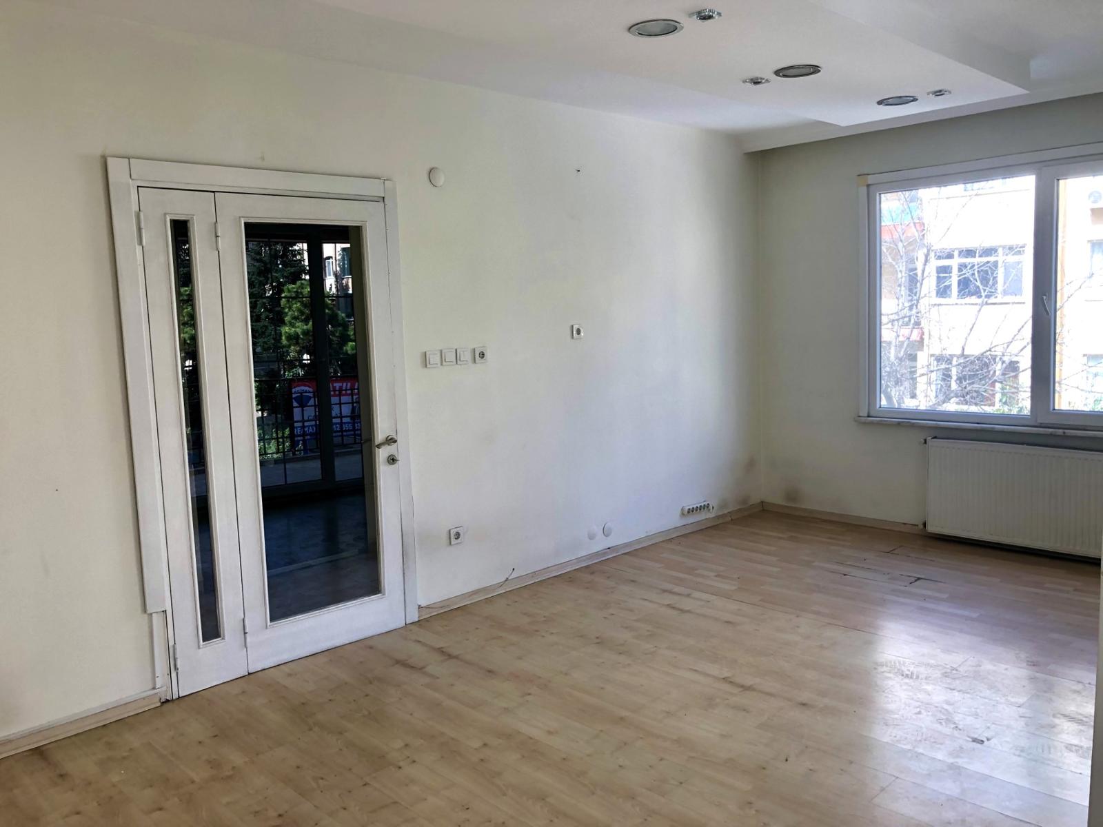 Satılık Daire, İstanbul / KOZYATAĞI / KOZYATAĞI