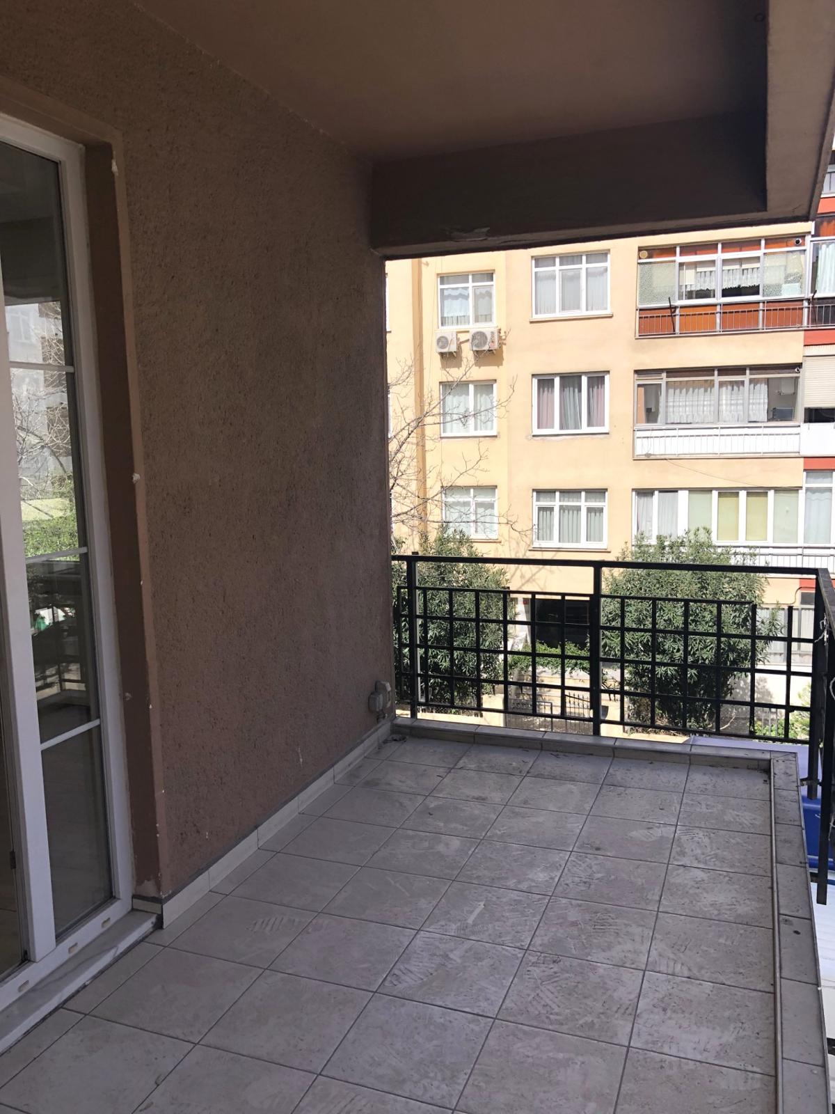 Kiralık Daire, İstanbul / KOZYATAĞI / KOZYATAĞI