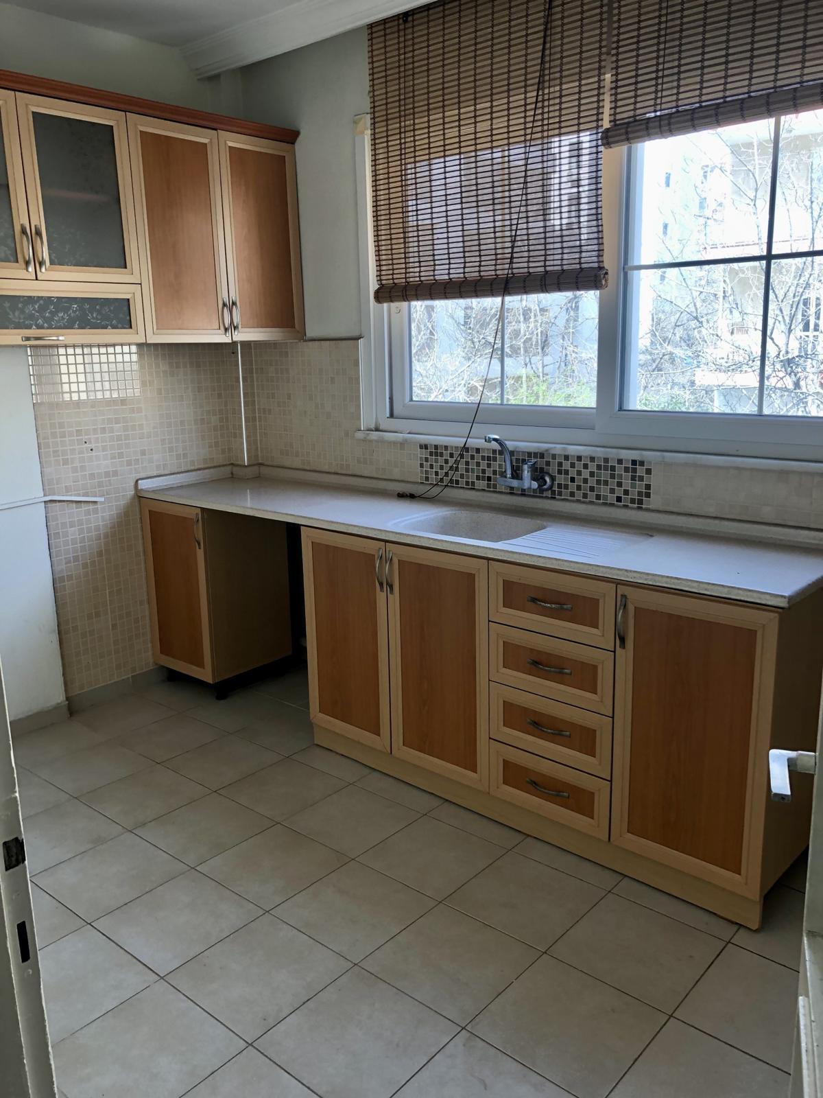 Kiralık Daire, İstanbul / KOZYATAĞI / KOZYATAĞI
