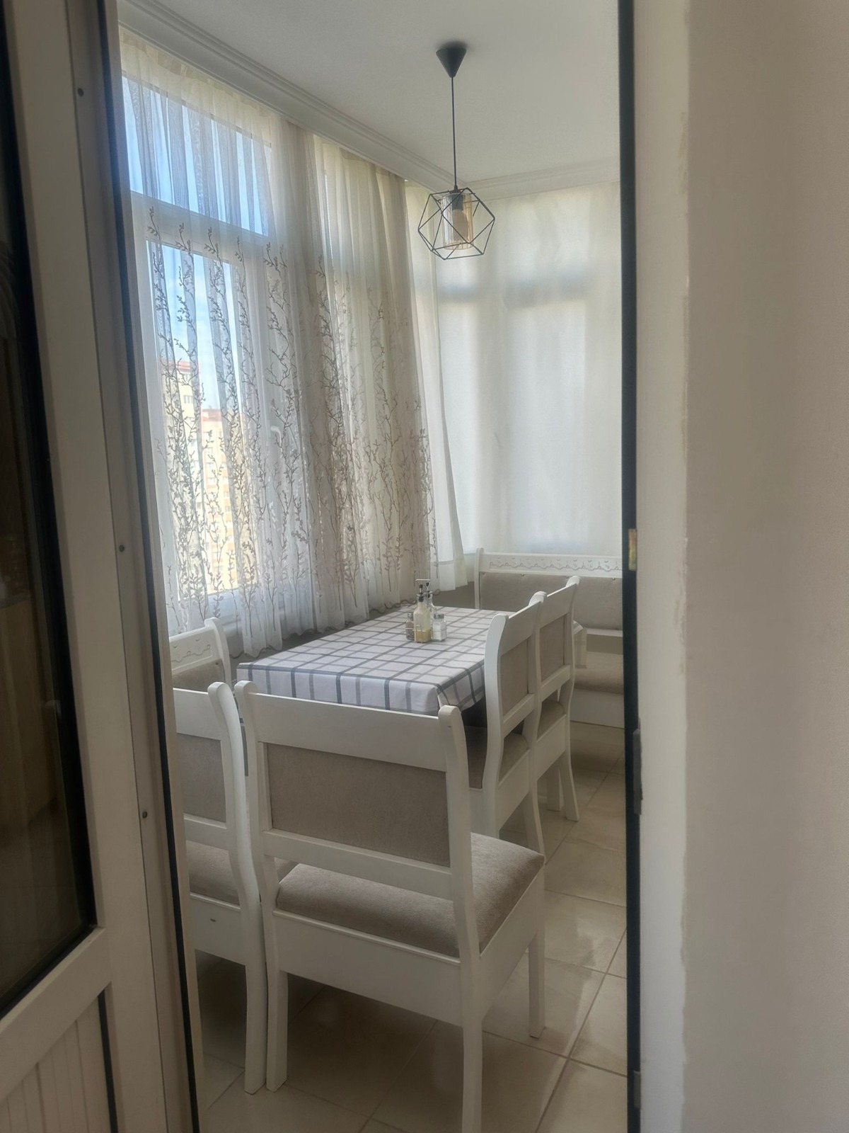 Kiralık Daire, İstanbul / BEYLİKDÜZÜ / BARIŞ