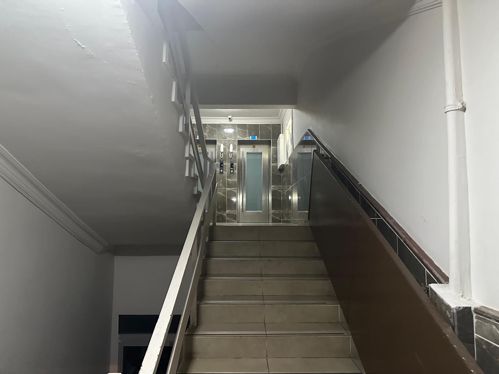 Satılık Daire, İstanbul / BEYLİKDÜZÜ / KAVAKLI