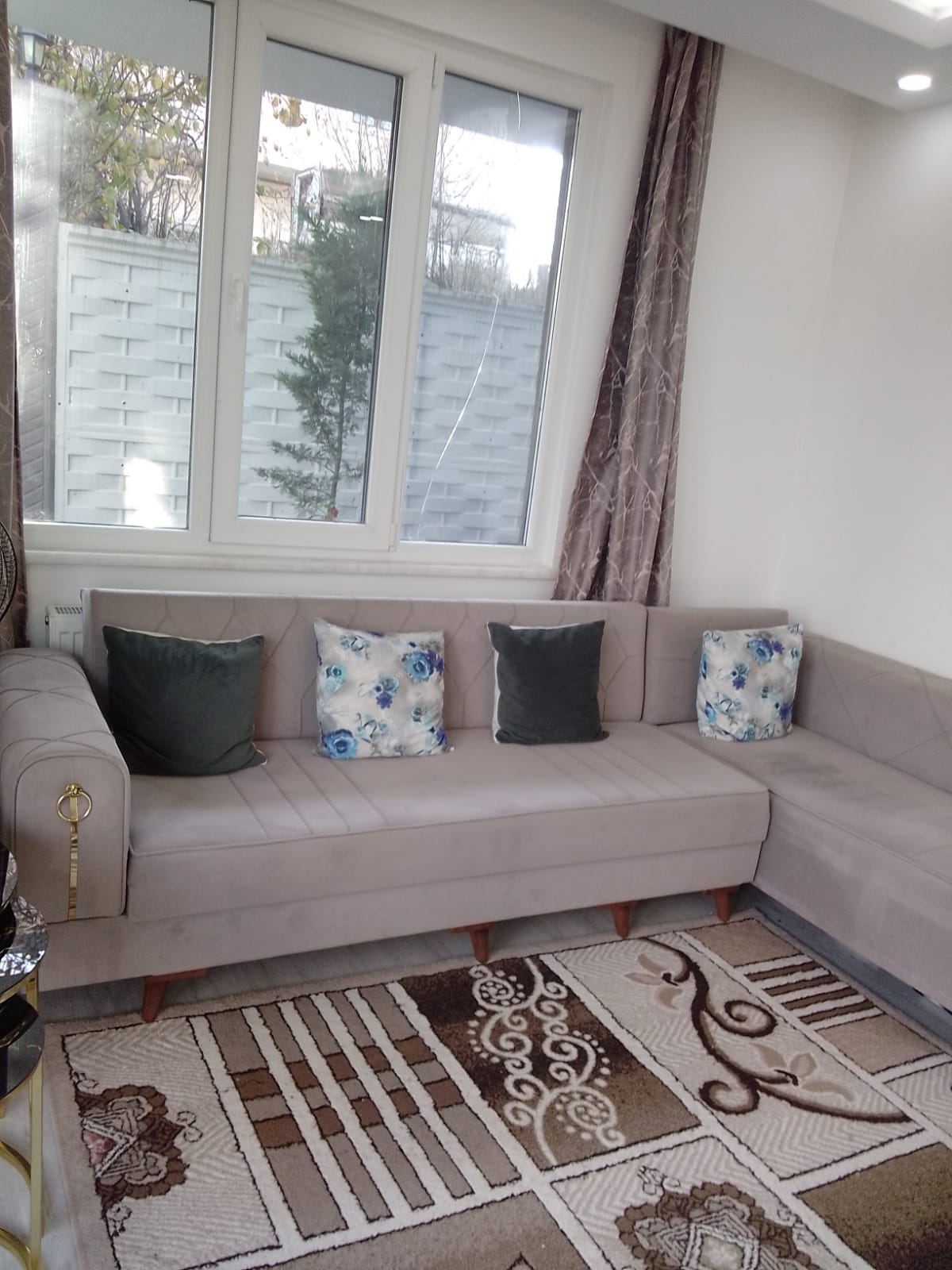 Kiralık Daire, İstanbul / BEYLİDÜZÜ / KAVAKLI