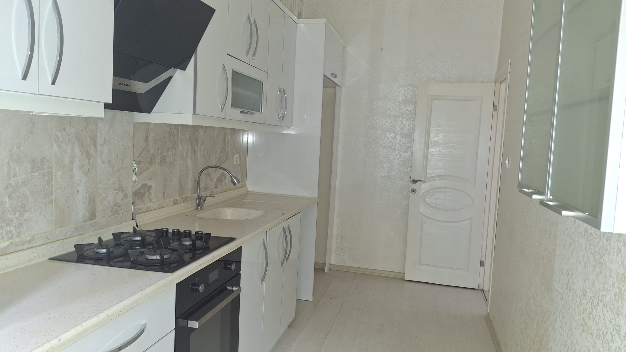Kiralık Daire, İstanbul / ESENYURT / CUMHURİYET