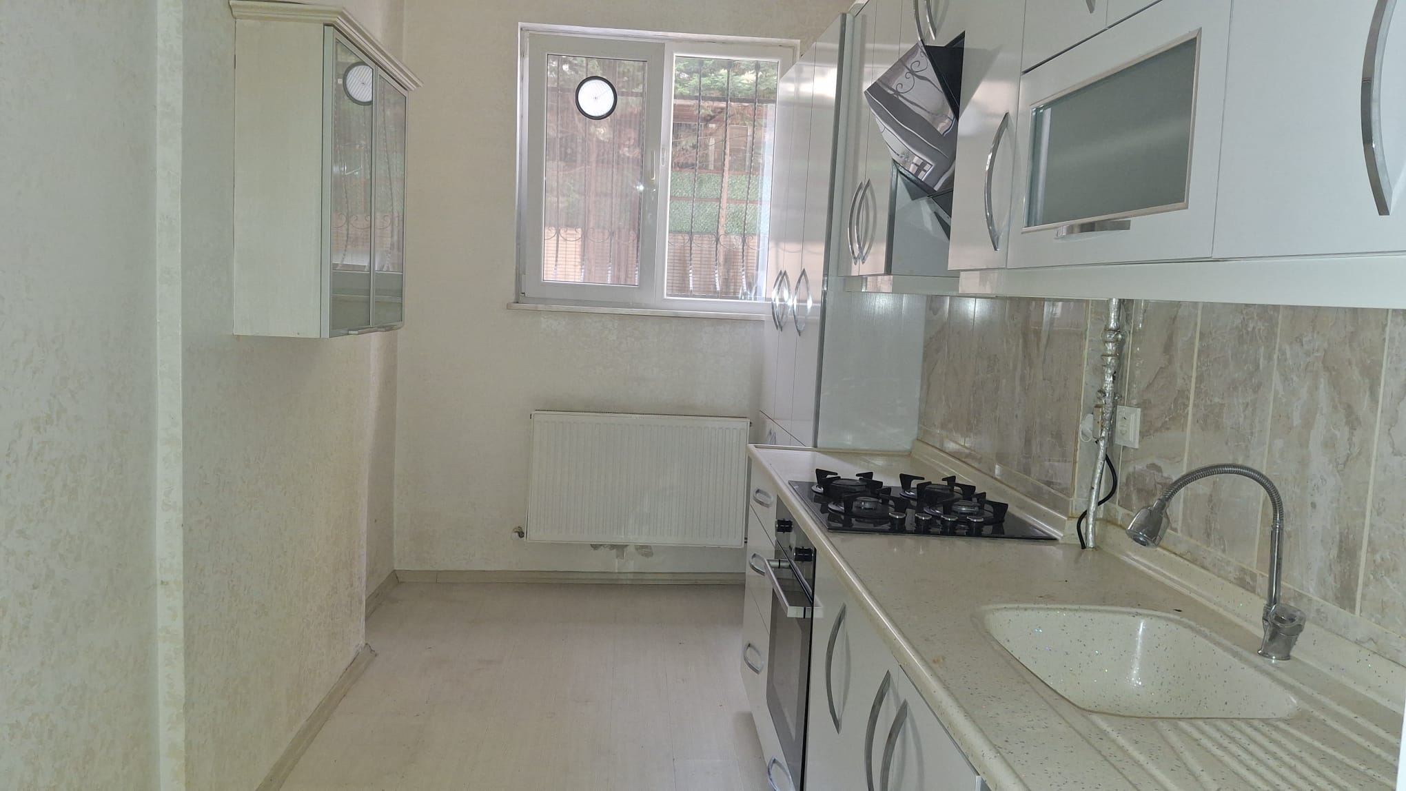 Kiralık Daire, İstanbul / ESENYURT / CUMHURİYET