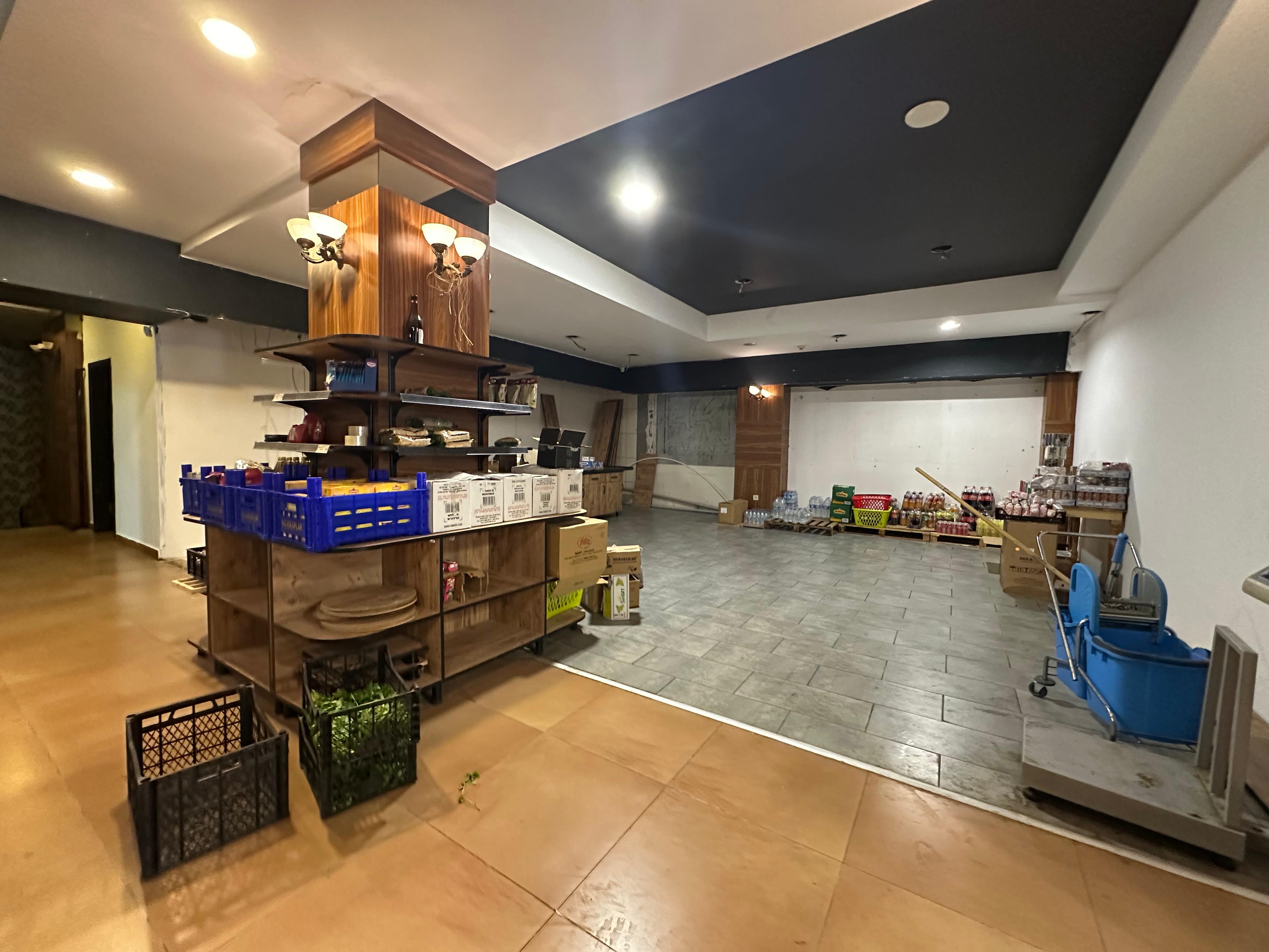 Kiralık Dükkan, İstanbul / ESENYURT / MEVLANA