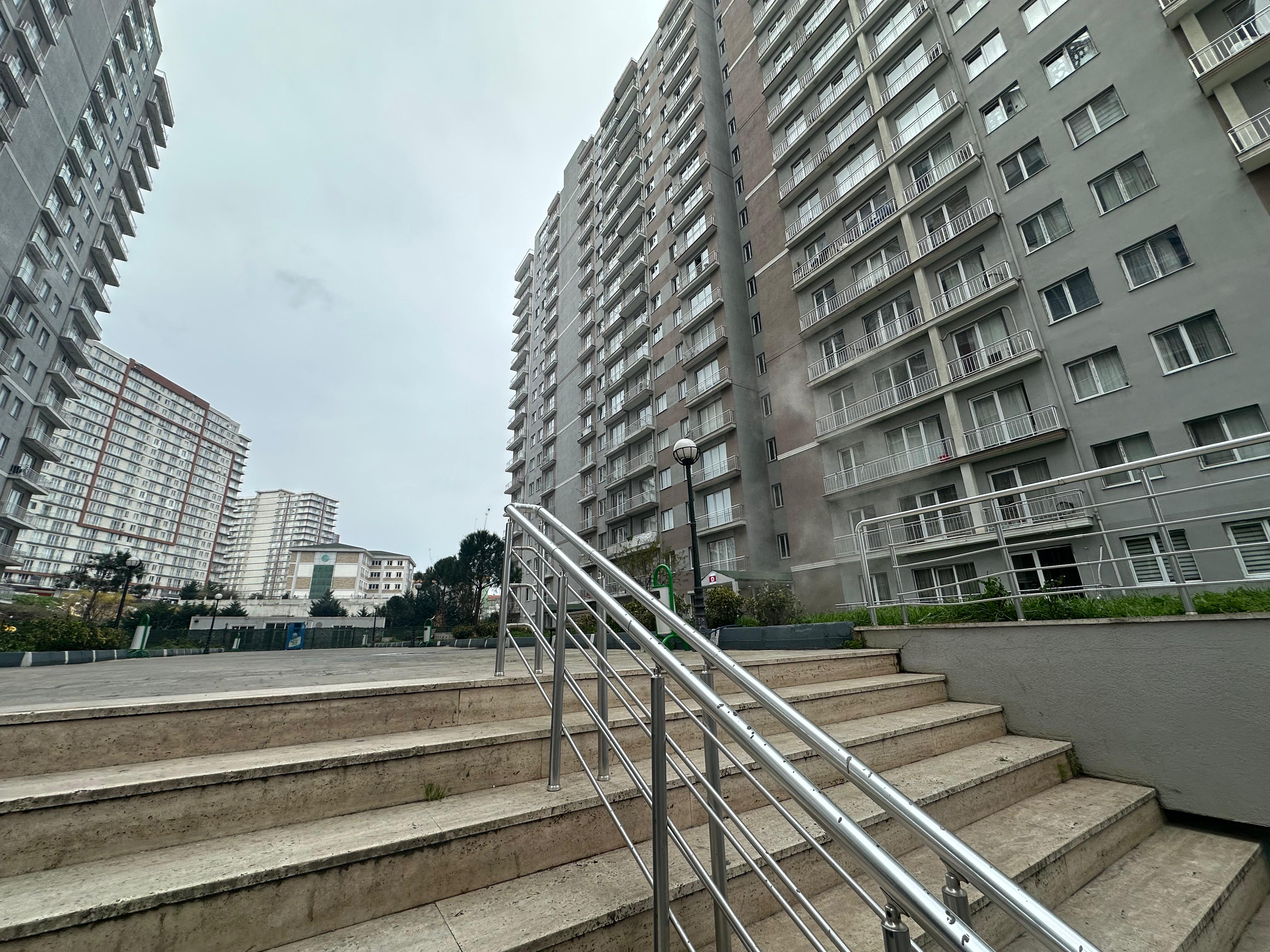 Kiralık Daire, İstanbul / ESENYURT / PİRİREİS