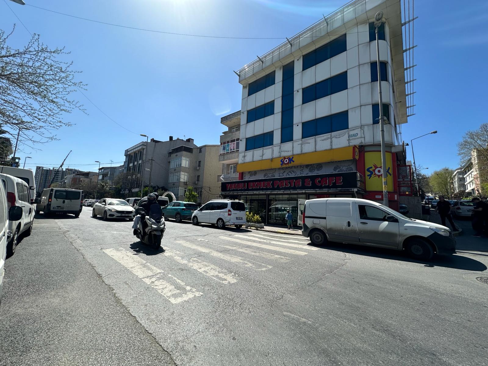 Satılık Dükkan, İstanbul / YAKUPLU