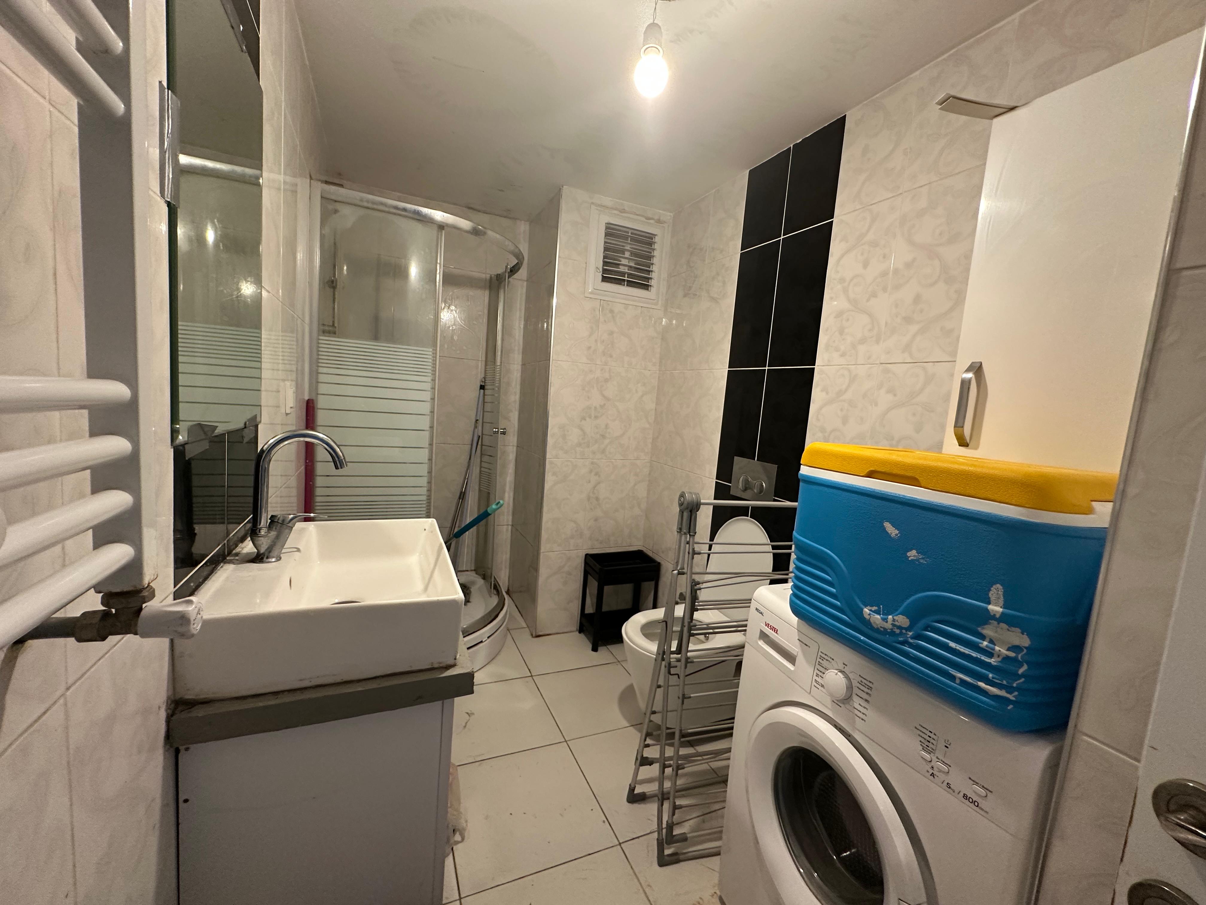 Kiralık Daire, İstanbul / ZAFER