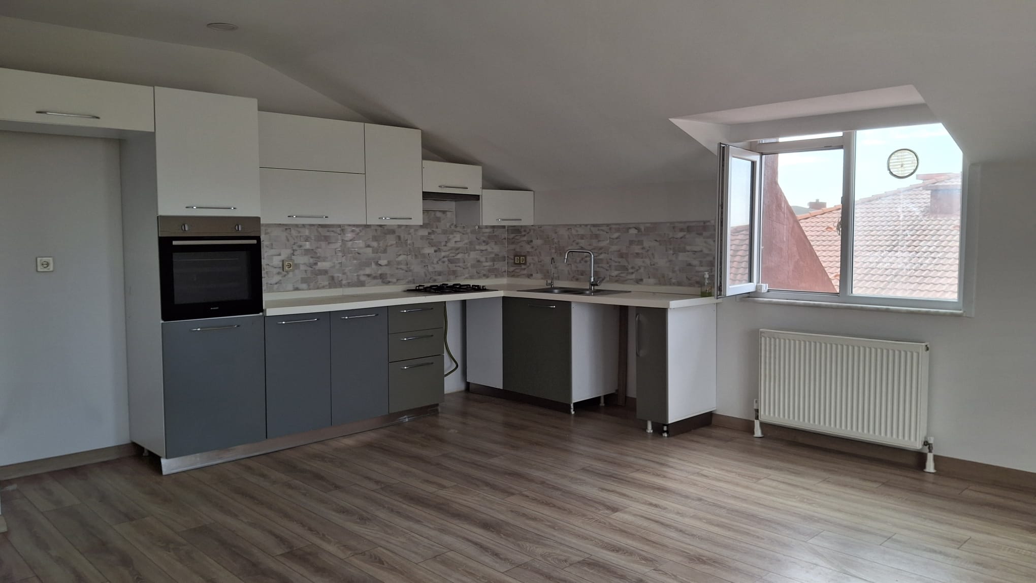 Kiralık Daire, İstanbul / GÜRPINAR / DEREAĞIZI