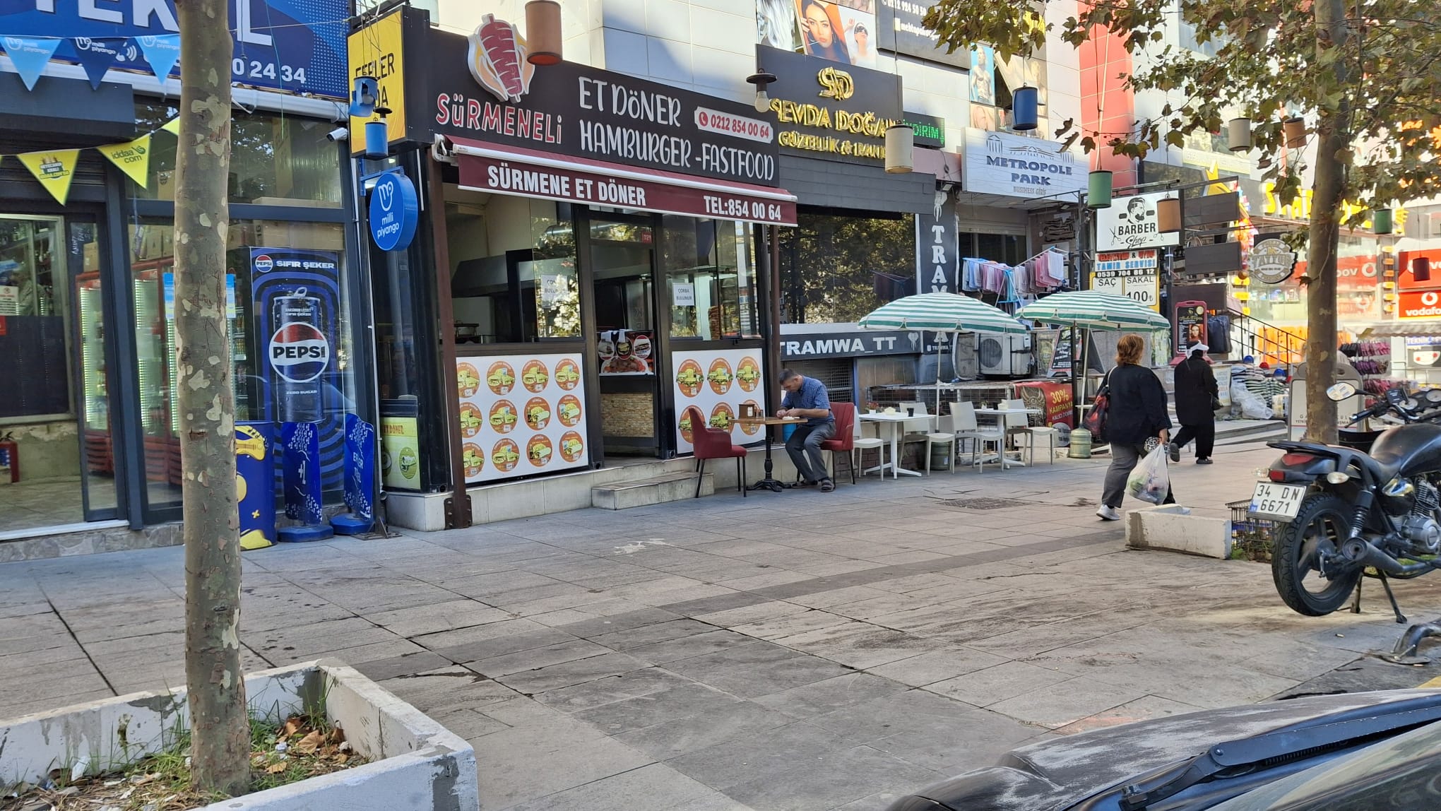 Kiralık Dükkan, İstanbul / ESENYURT / CUMHURİYET