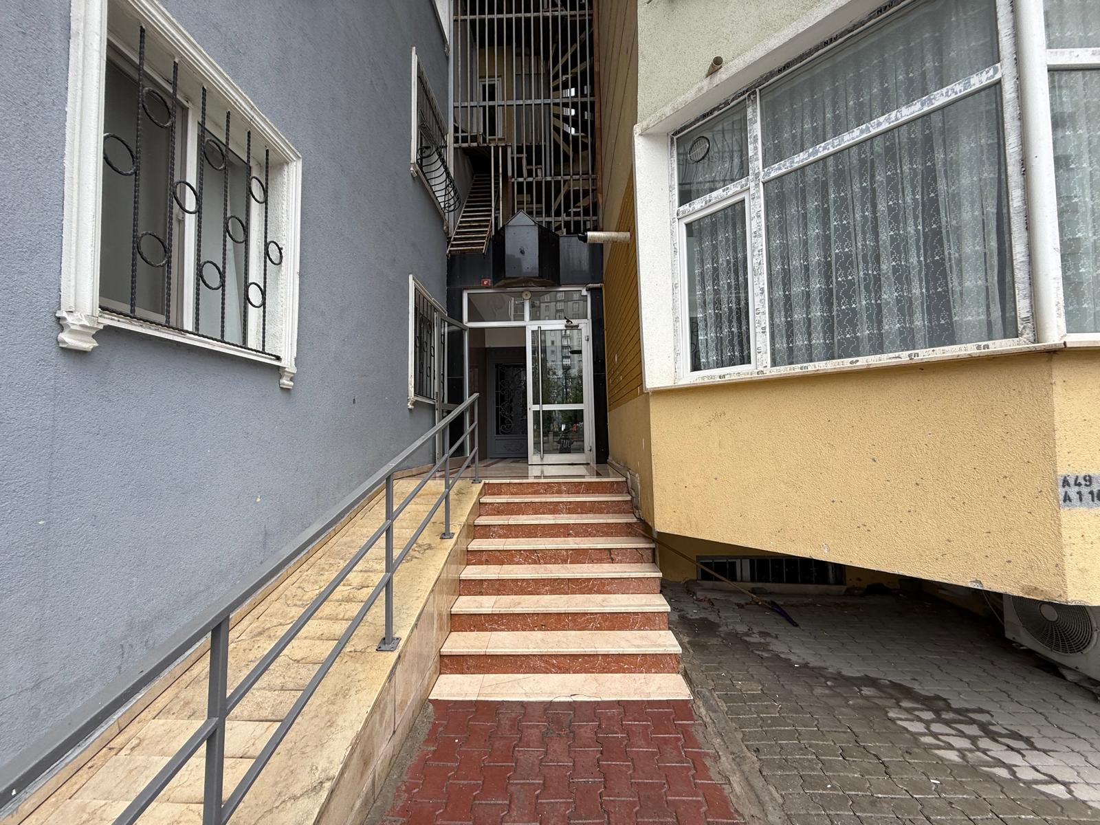 Satılık Daire, İstanbul / ADNAN KAHVESİ 