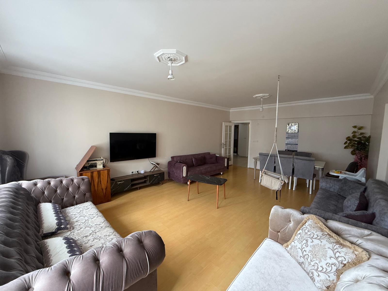 Satılık Daire, İstanbul / ADNAN KAHVESİ 