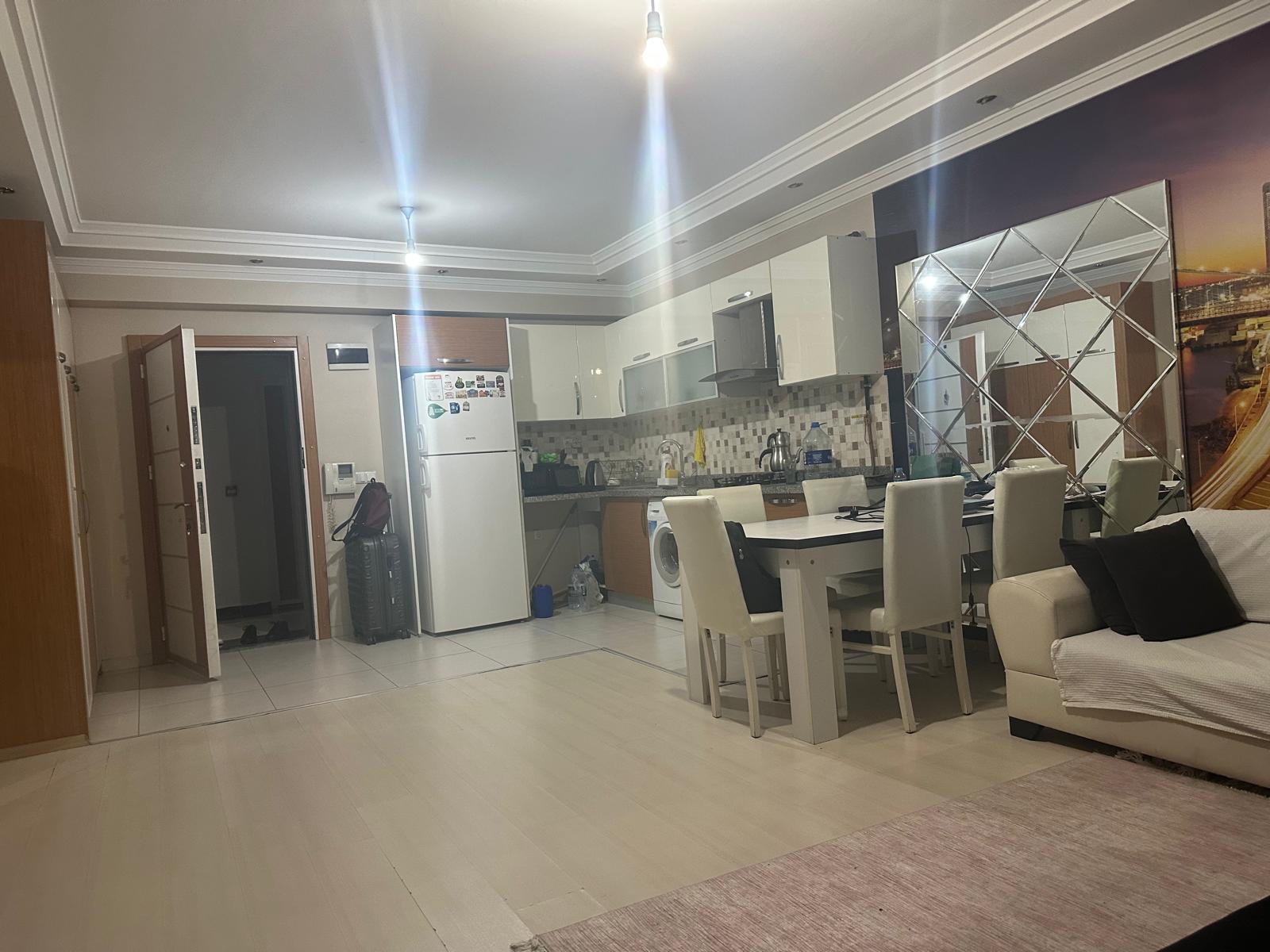 Kiralık Daire, İstanbul / CUMHURİYET
