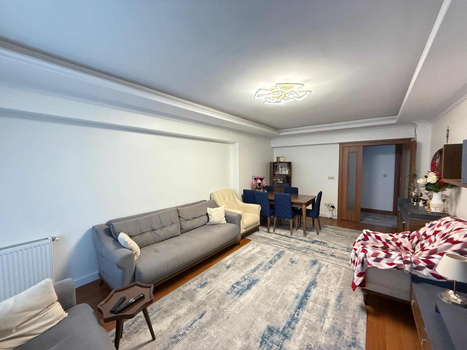 Satılık Daire, İstanbul / CUMHURİYET