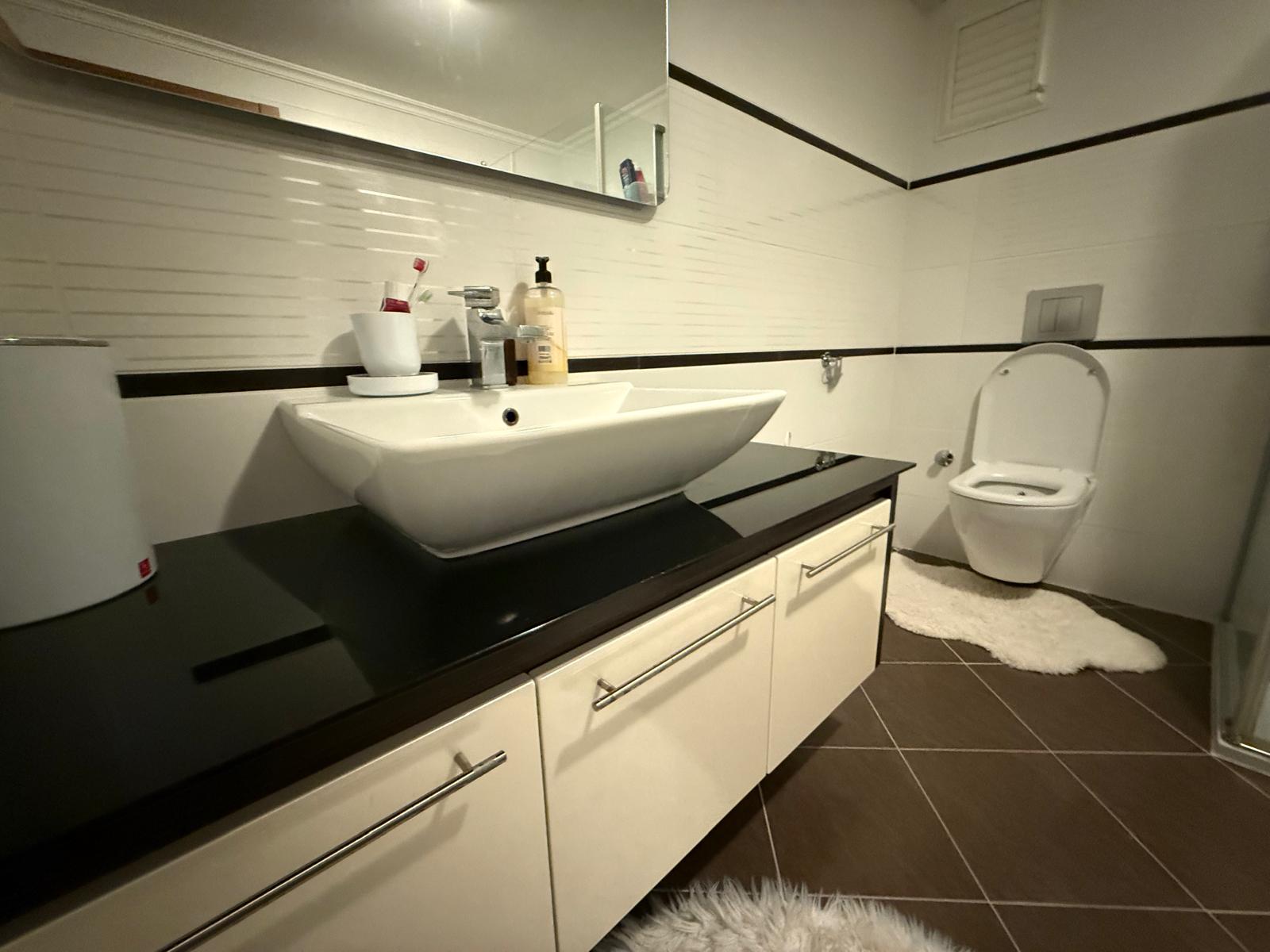 Satılık Daire, İstanbul / CUMHURİYET