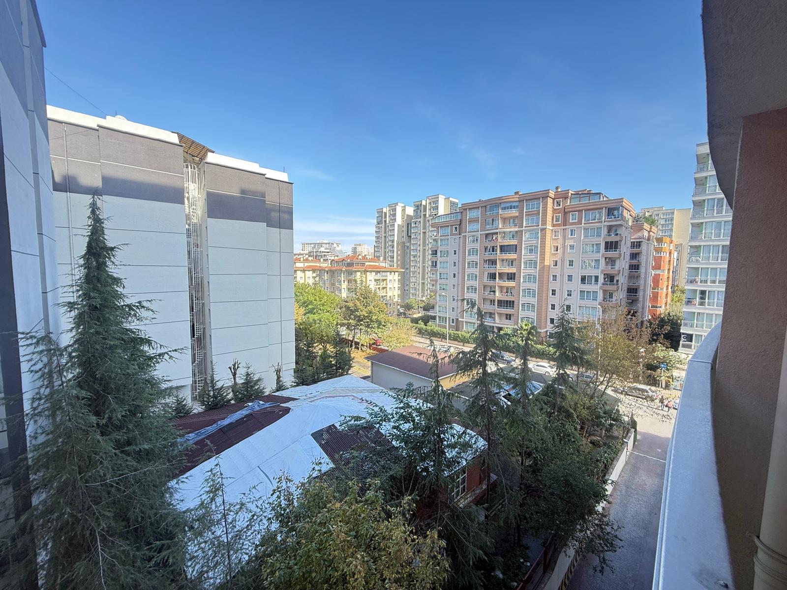 Kiralık Daire, İstanbul / ESENYURT / CUMHURİYET